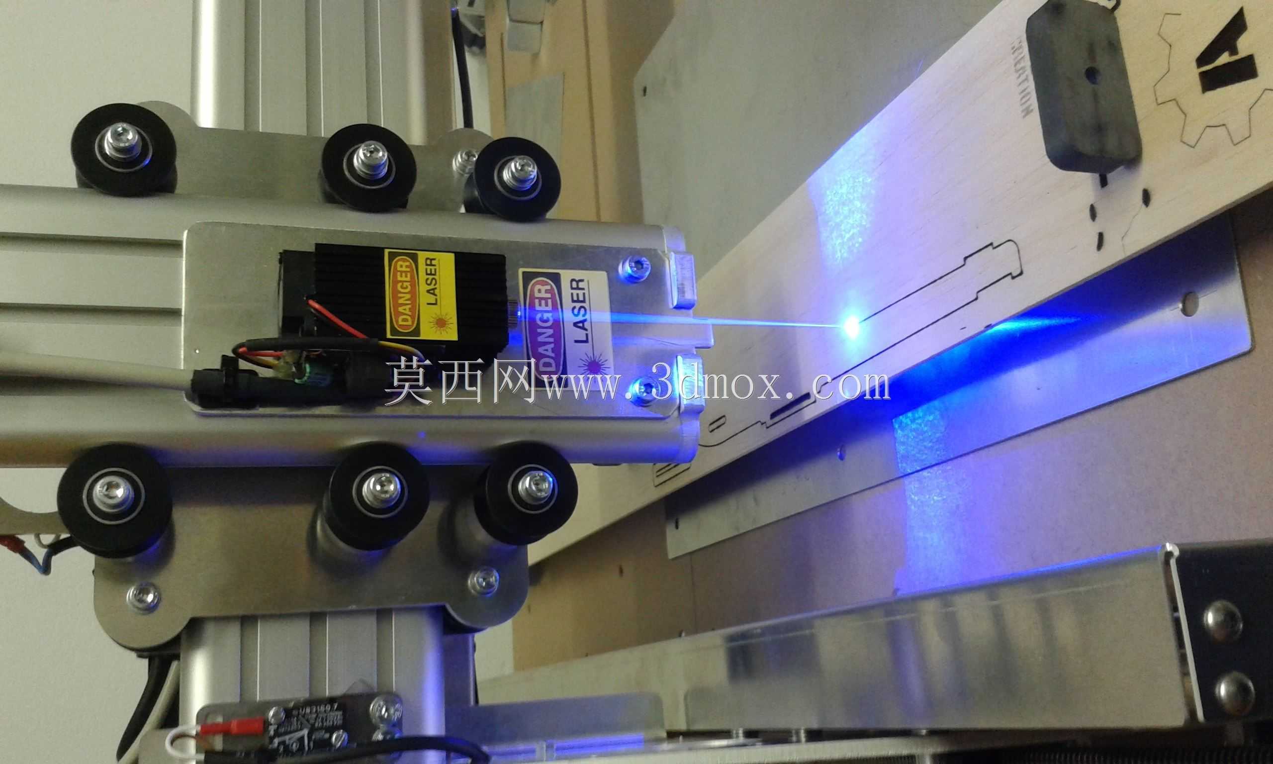 CNC路由器-铣,激光,3D打印。。。