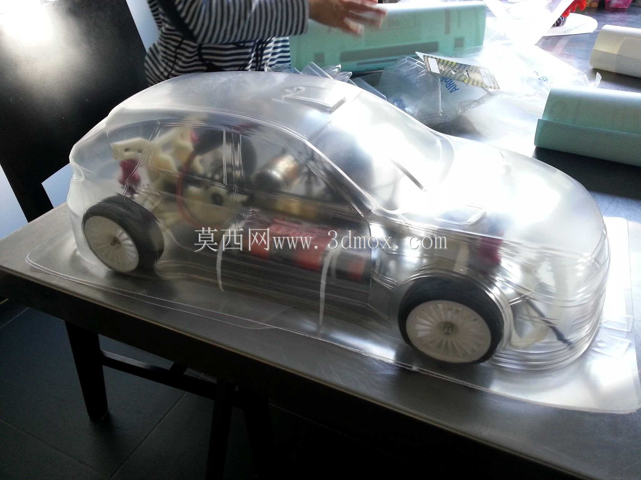 OpenRC 1:10四驱旅行概念车(可3D打印)