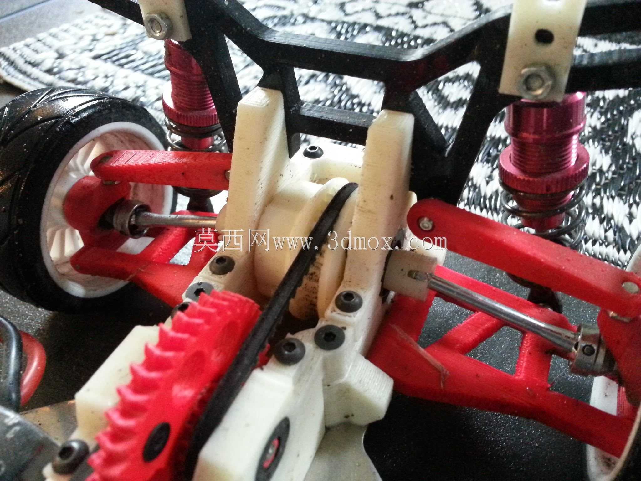 OpenRC 1:10四驱旅行概念车(可3D打印)