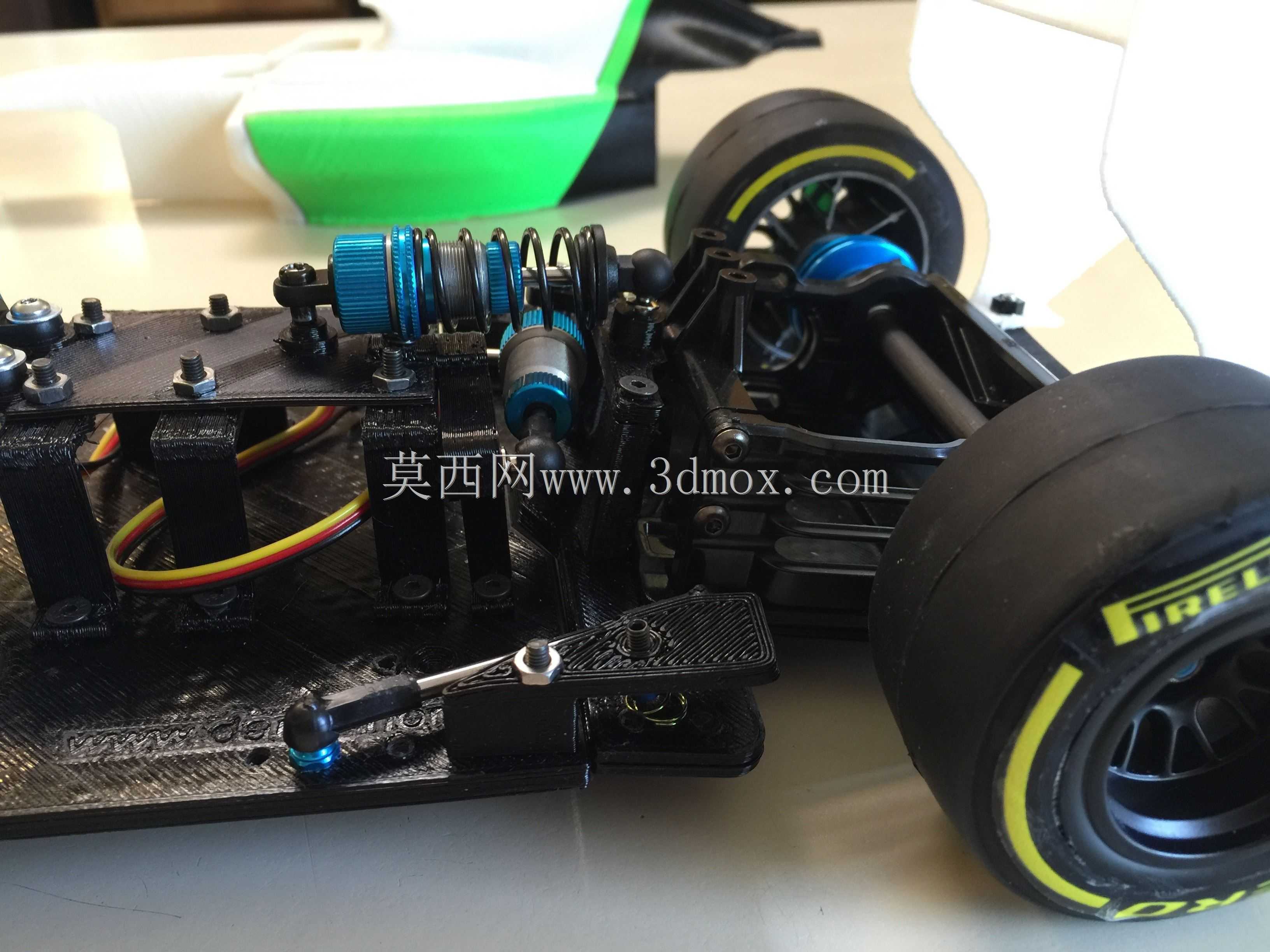 RS-01 C版OpenRC F1全可调赛车悬挂底盘