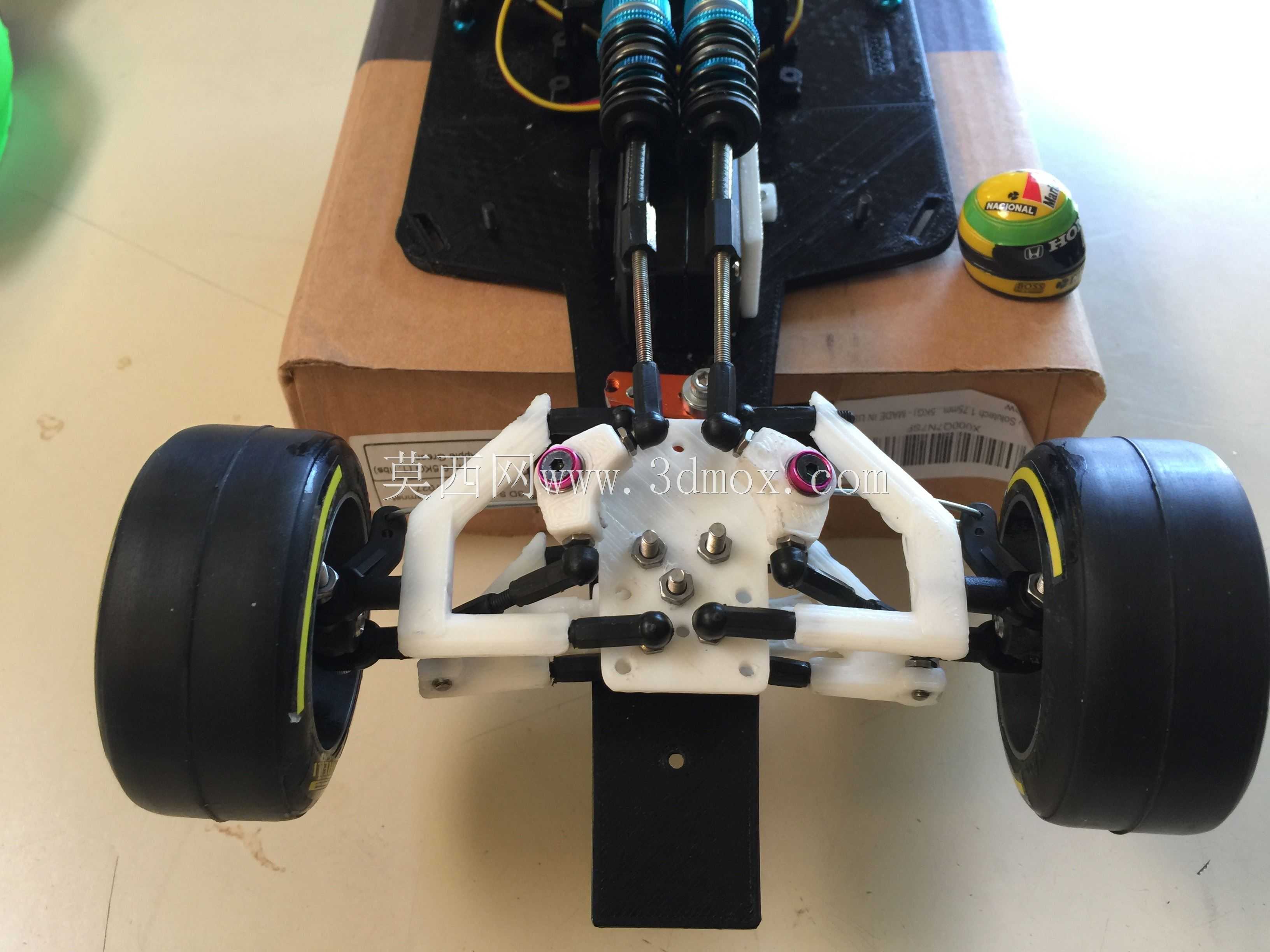 RS-01 C版OpenRC F1全可调赛车悬挂底盘