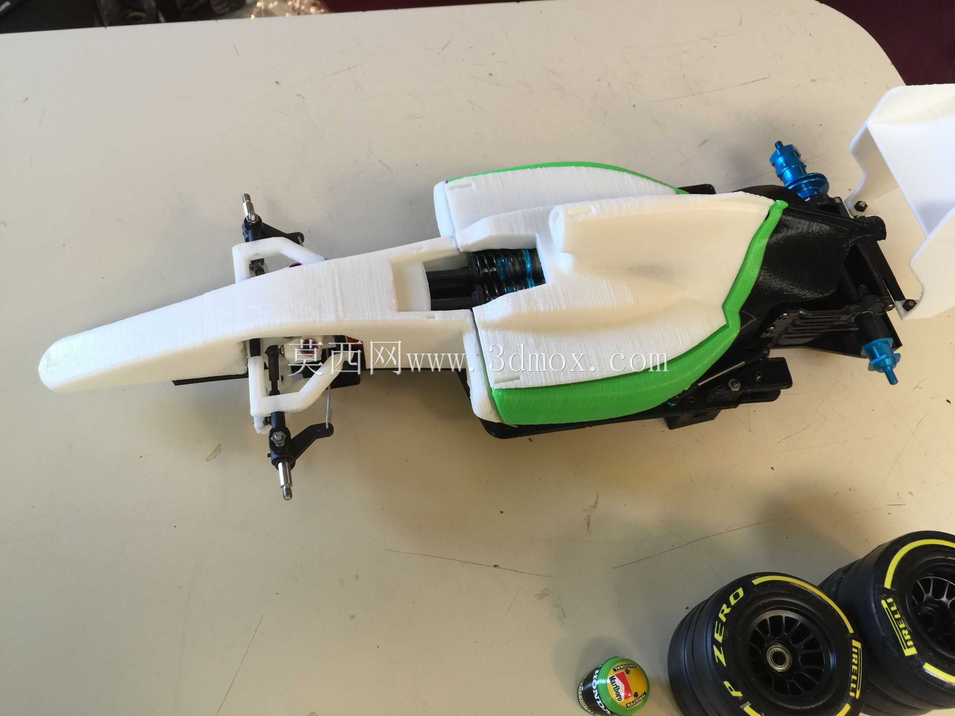 RS-01 C版OpenRC F1全可调赛车悬挂底盘