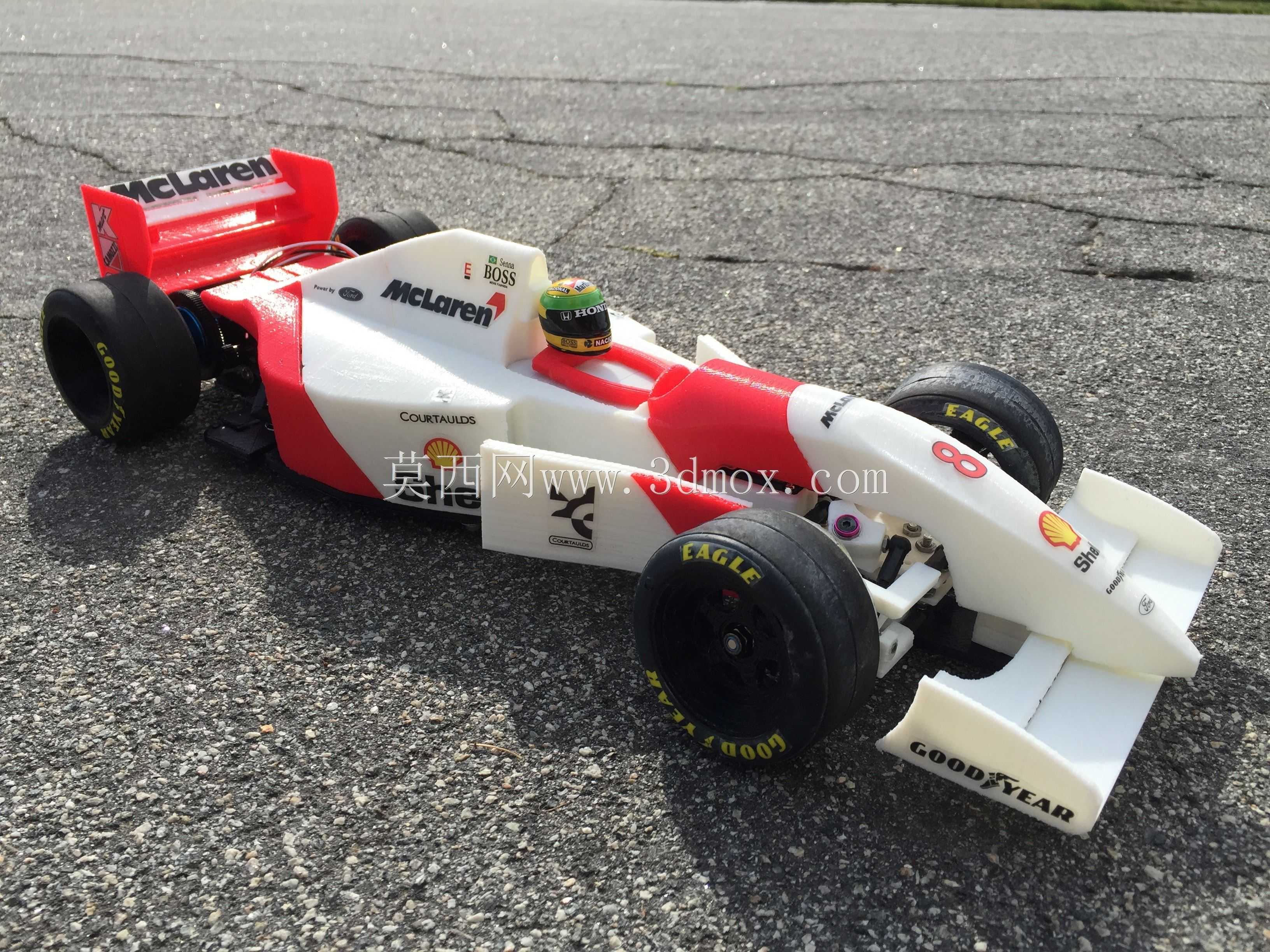 RS-01塞纳的1993年迈凯轮MP4/8一级方程式赛车