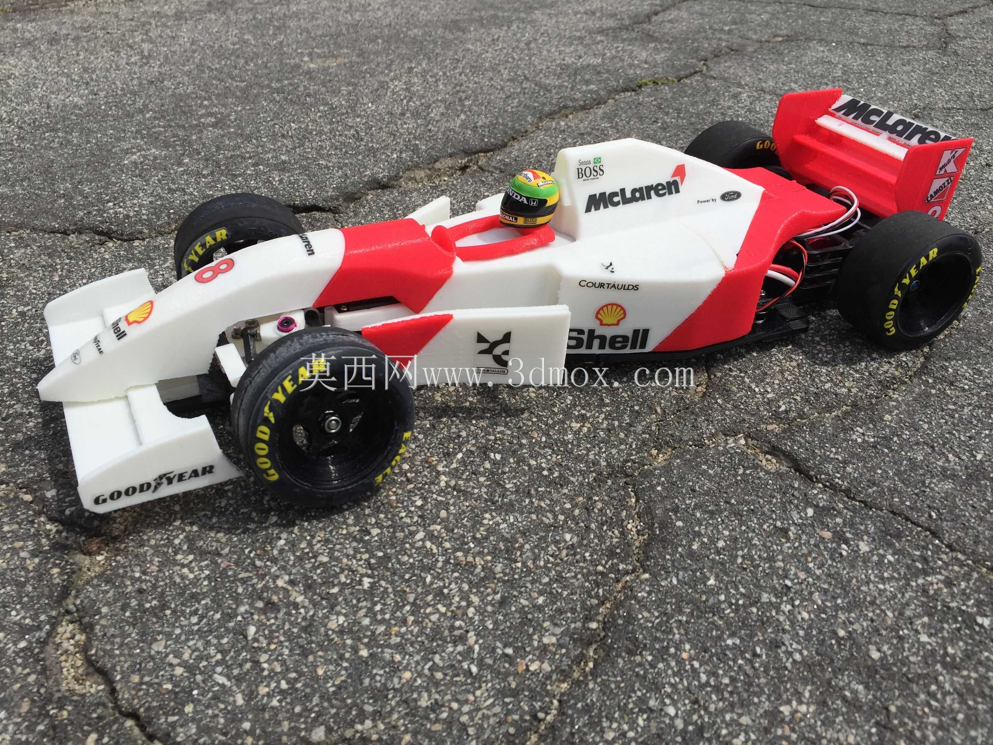 RS-01塞纳的1993年迈凯轮MP4/8一级方程式赛车