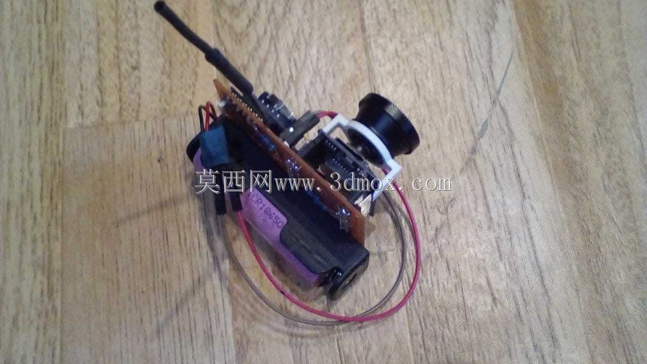 用于3合1智能手机镜头套件的ESP32 CAM适配器