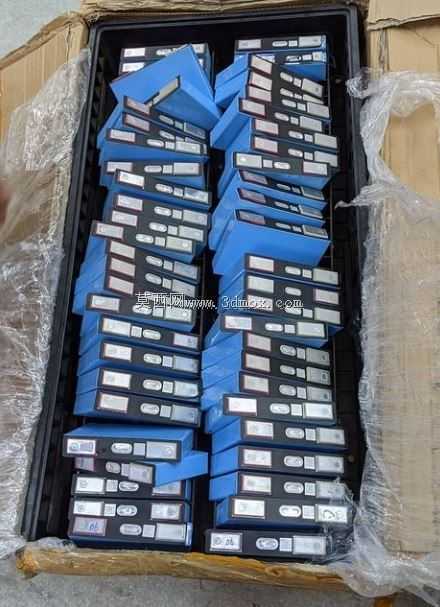 ����ӵ��о3.7V 50Ah