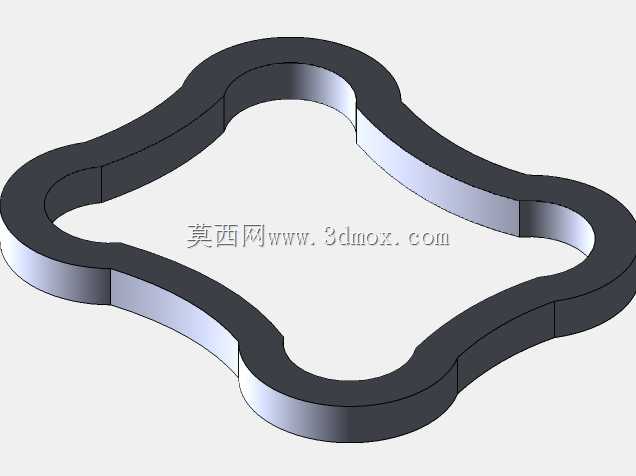 在房子周围修理