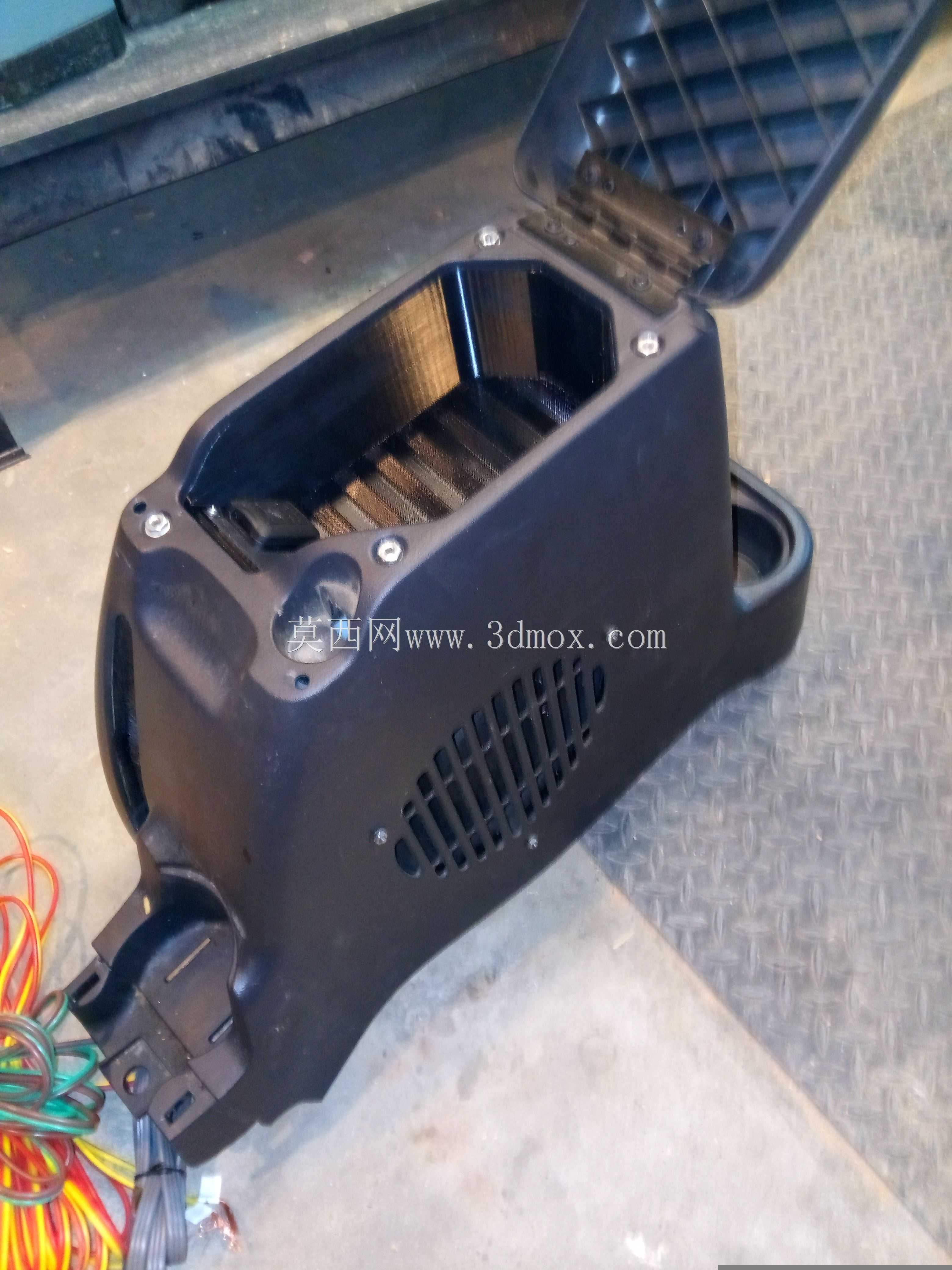 Jeep TJ中控台超低音扬声器盖