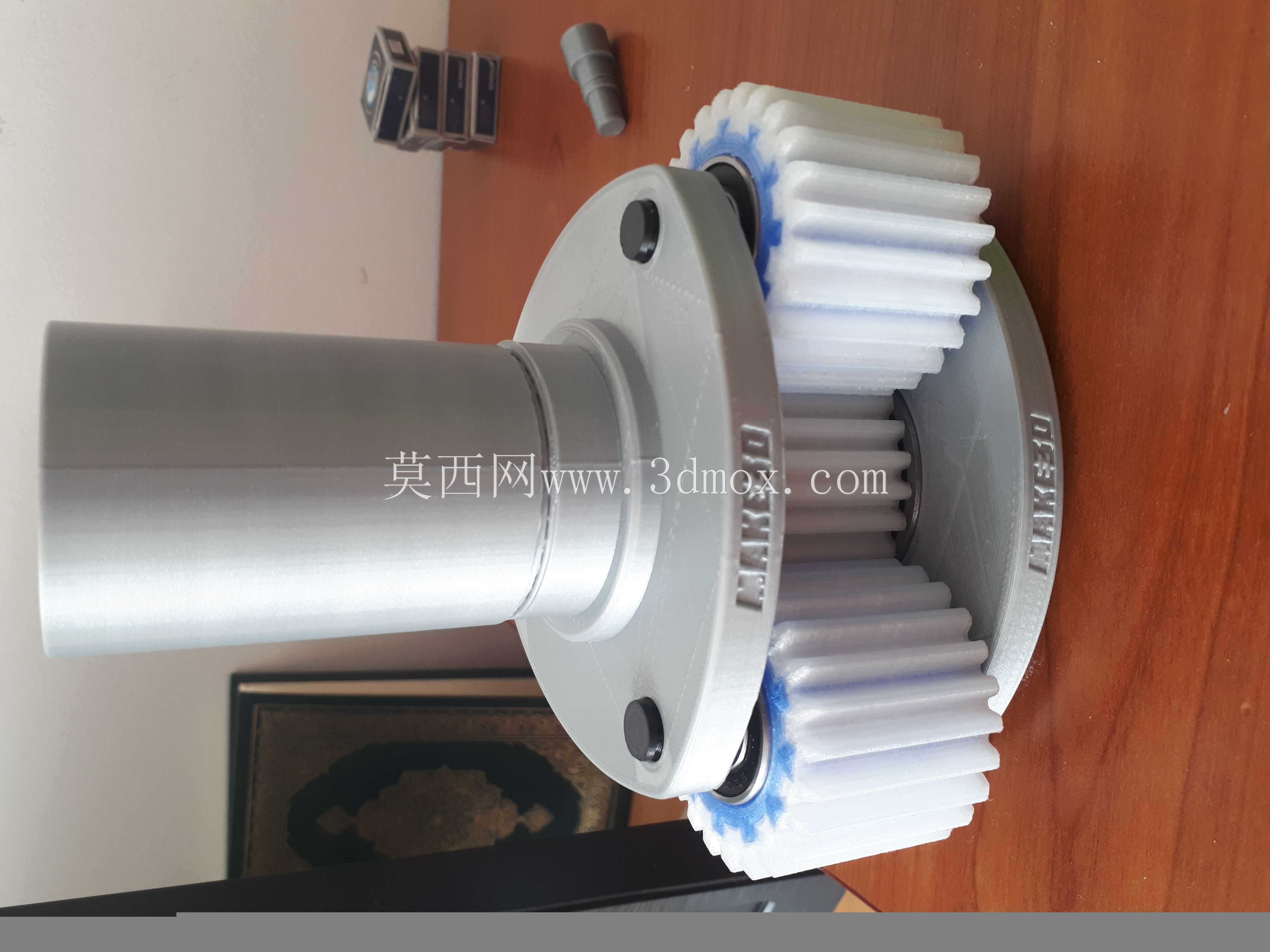 行星齿轮箱设计