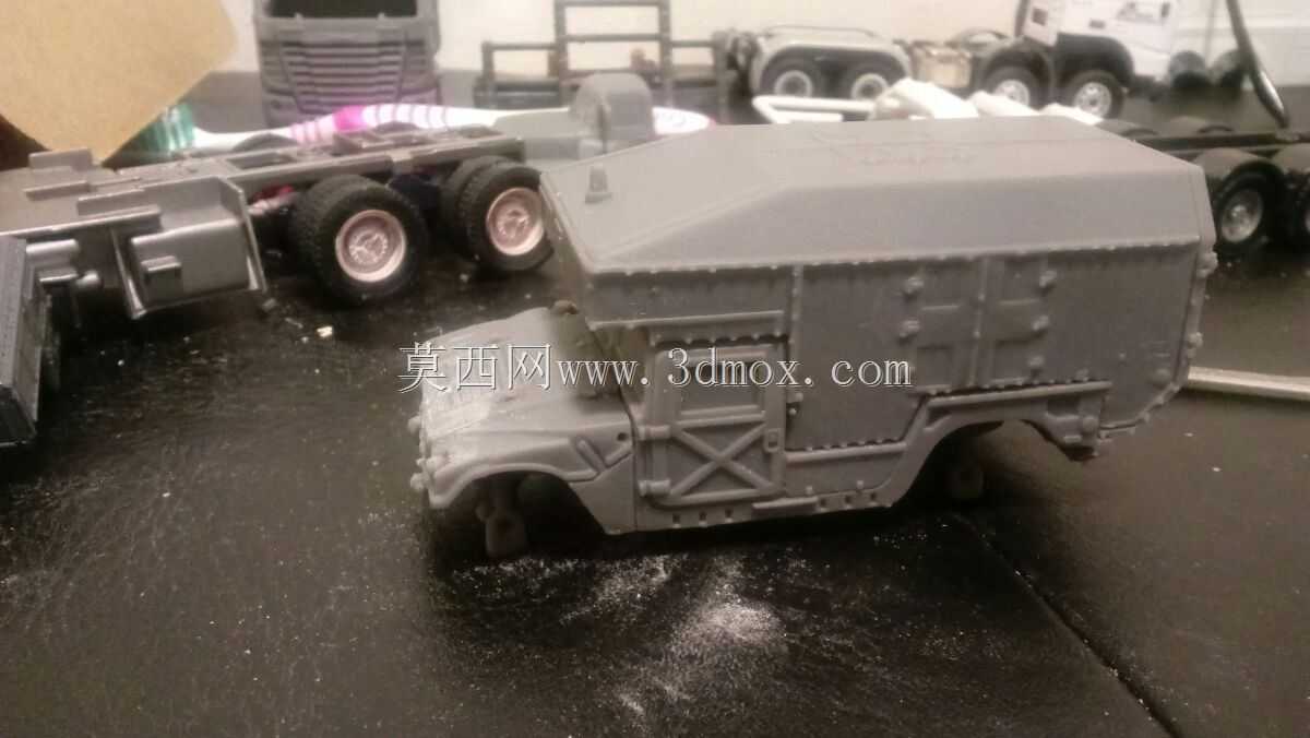 用于3D打印的Humvee救护车(比例1/48)