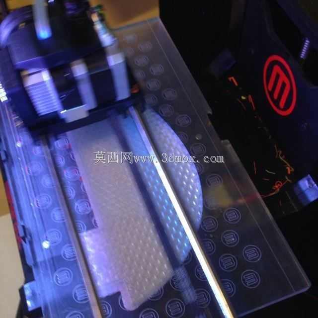 Snapfit 3d打印吉他