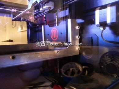 用于Makerbot Replicator 1,2\u0026 2X的Z-Stage臂支架
