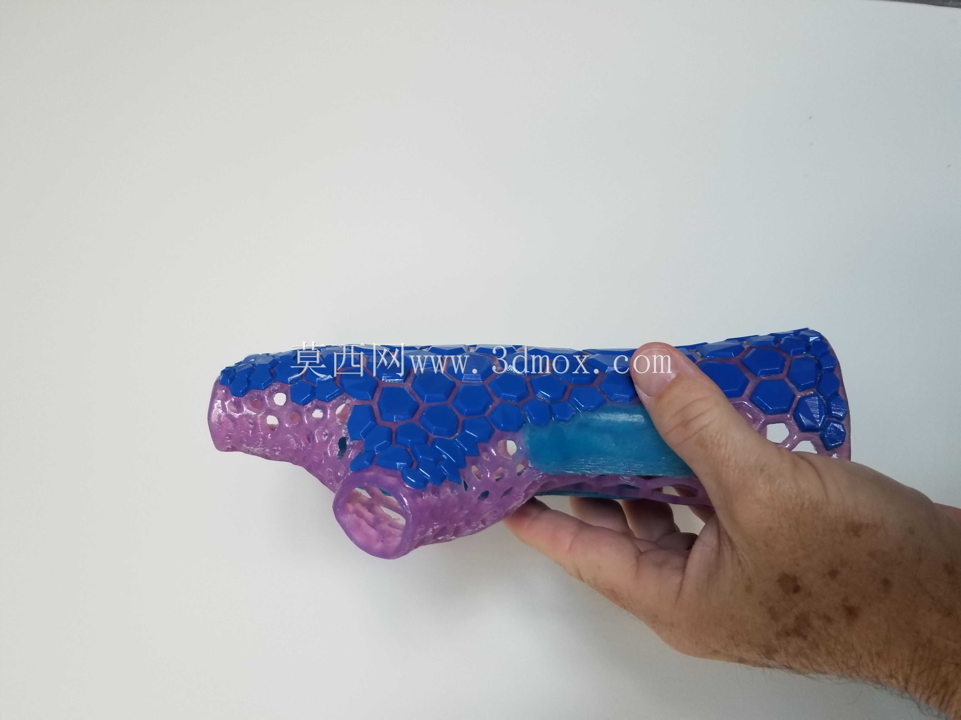 带IMU和Esp32插座的定制腕带
