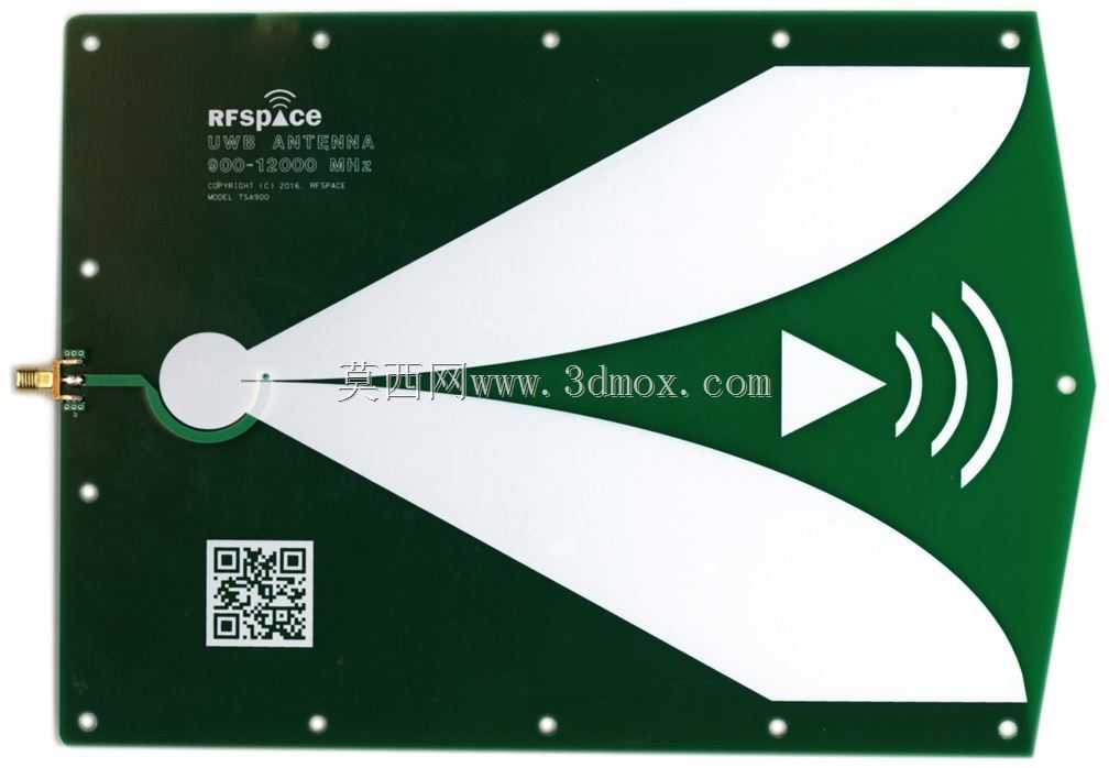 射频空间平面超宽带(UWB)900 MHz至12 GHz PCB天线