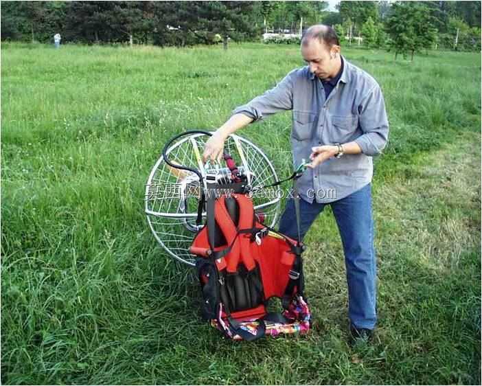 Wooky设计PARAMOTOR-WD002