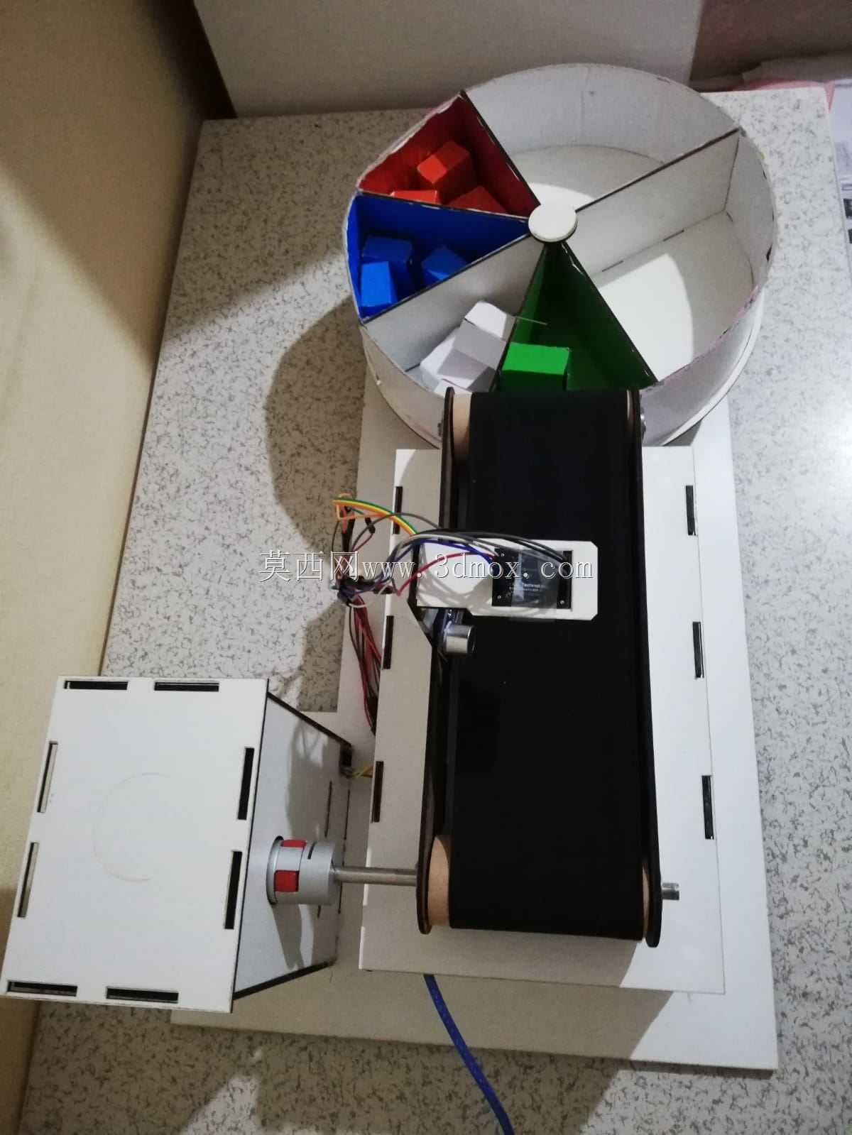 ����ɫϵͳ�����ͻ�?���¸�����˹��ķ������ά?[��]