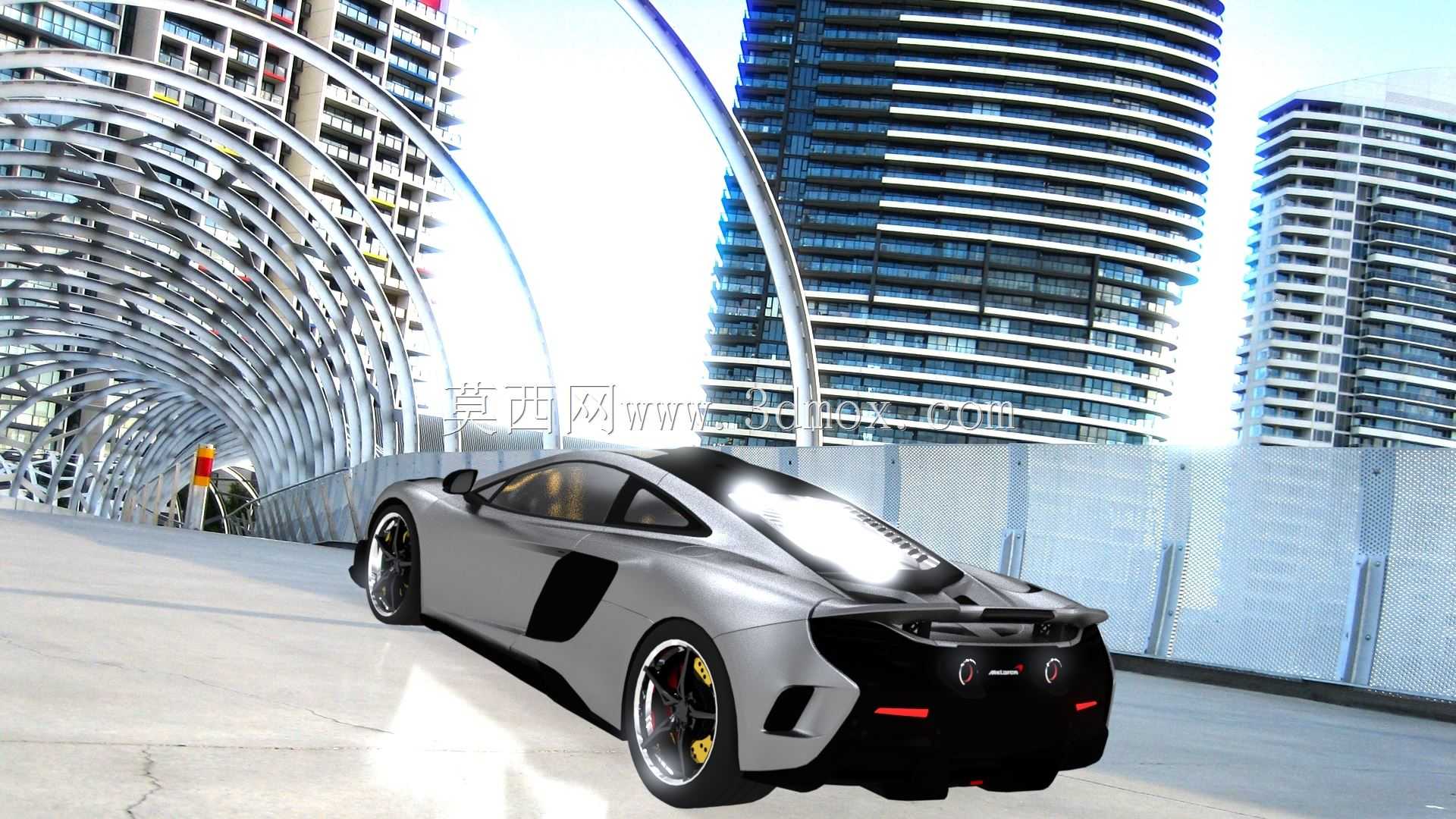 迈凯轮675