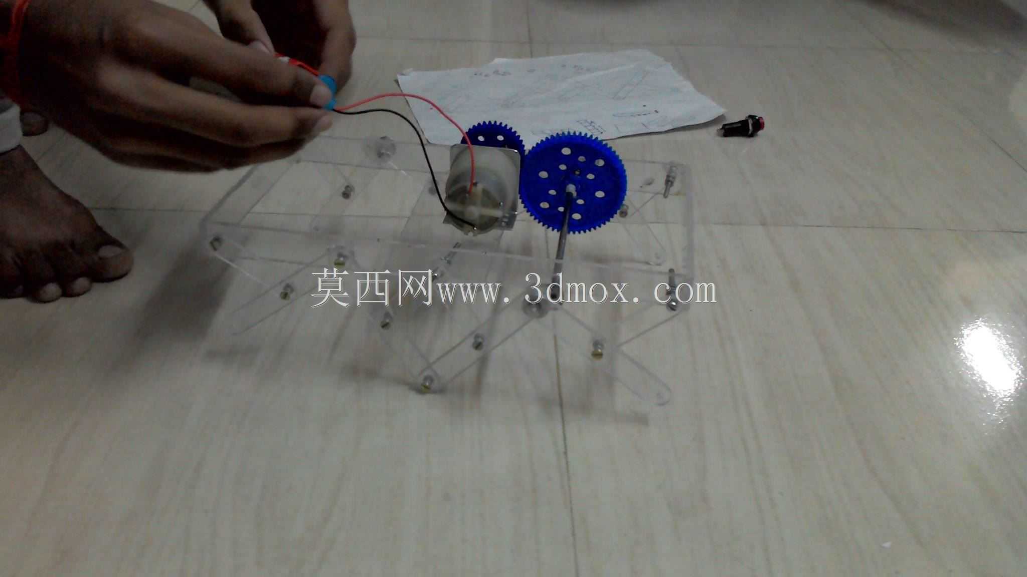 运动学步行器