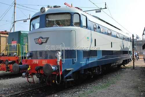 意大利火车头FS E444-1“海龟”