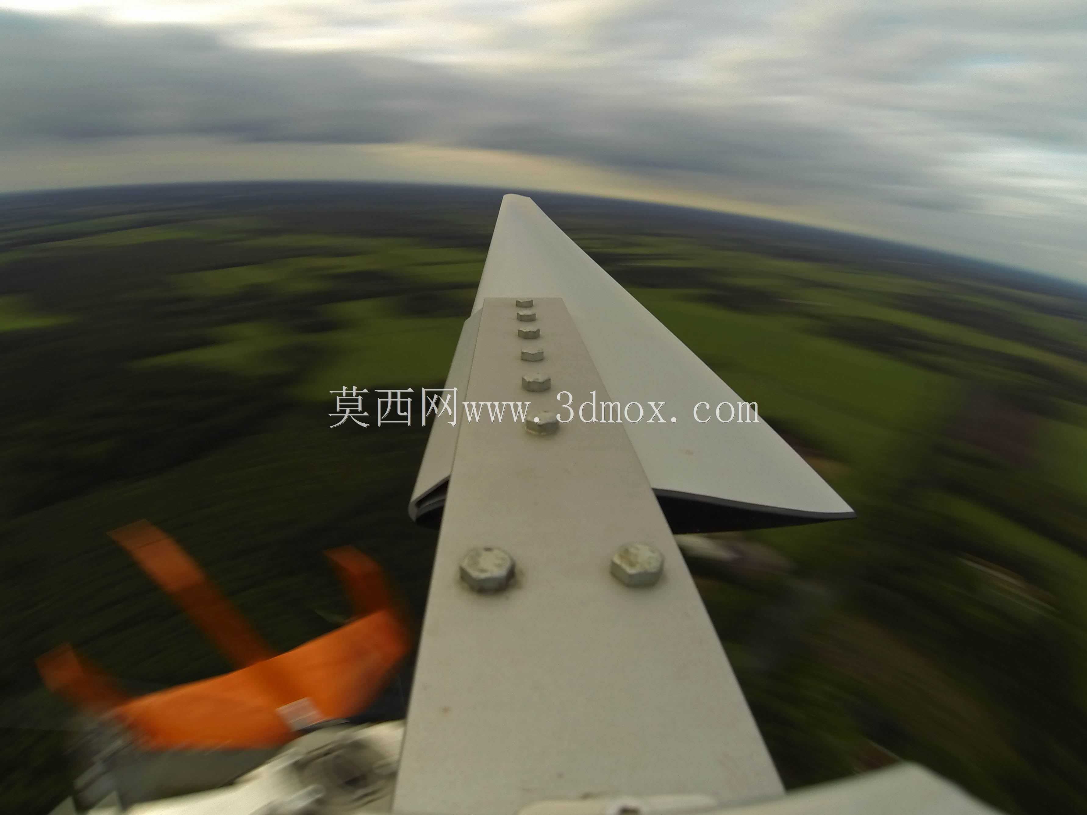 旋翼直升机旋翼上的GoPro