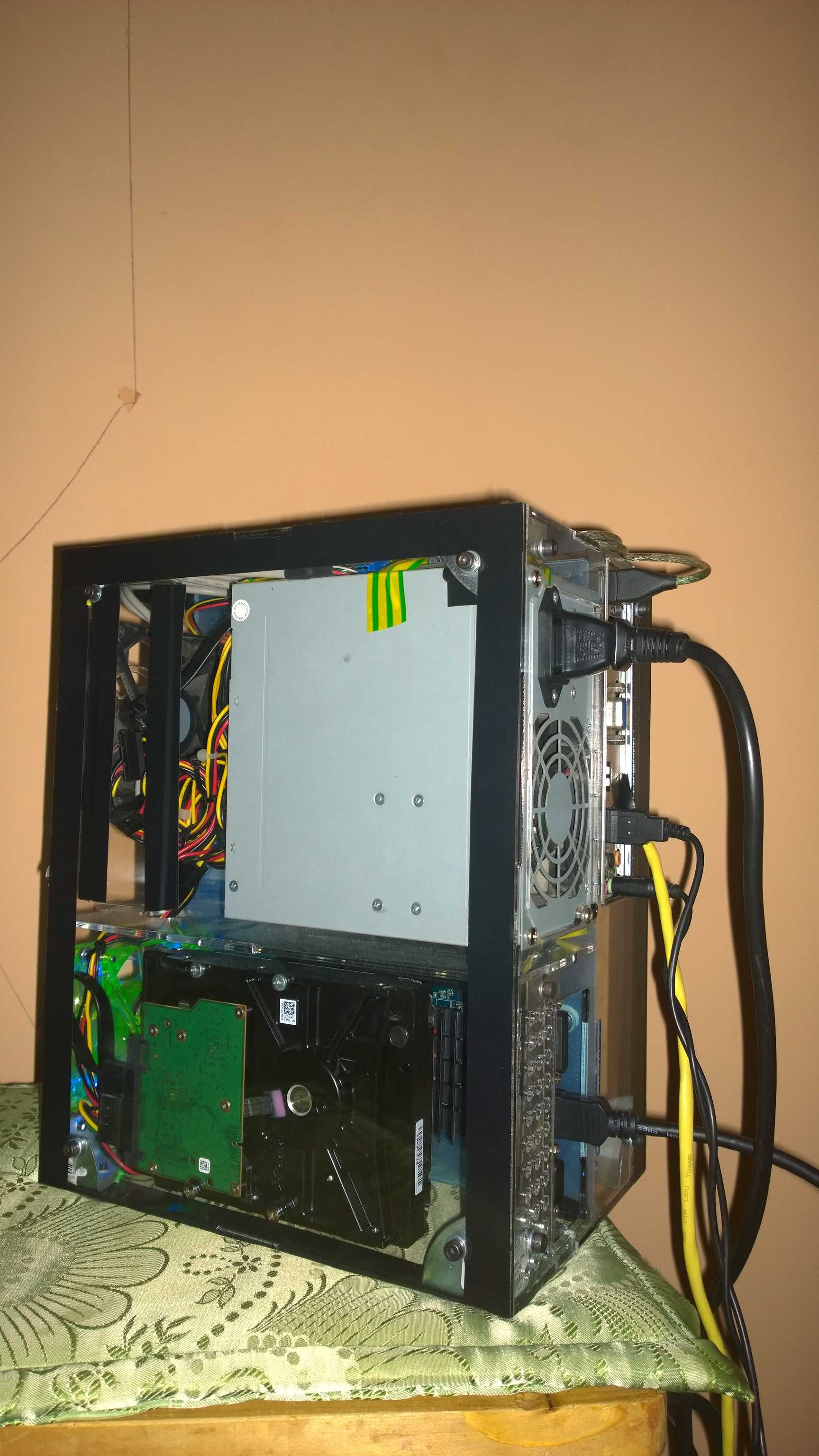 UALCase M6