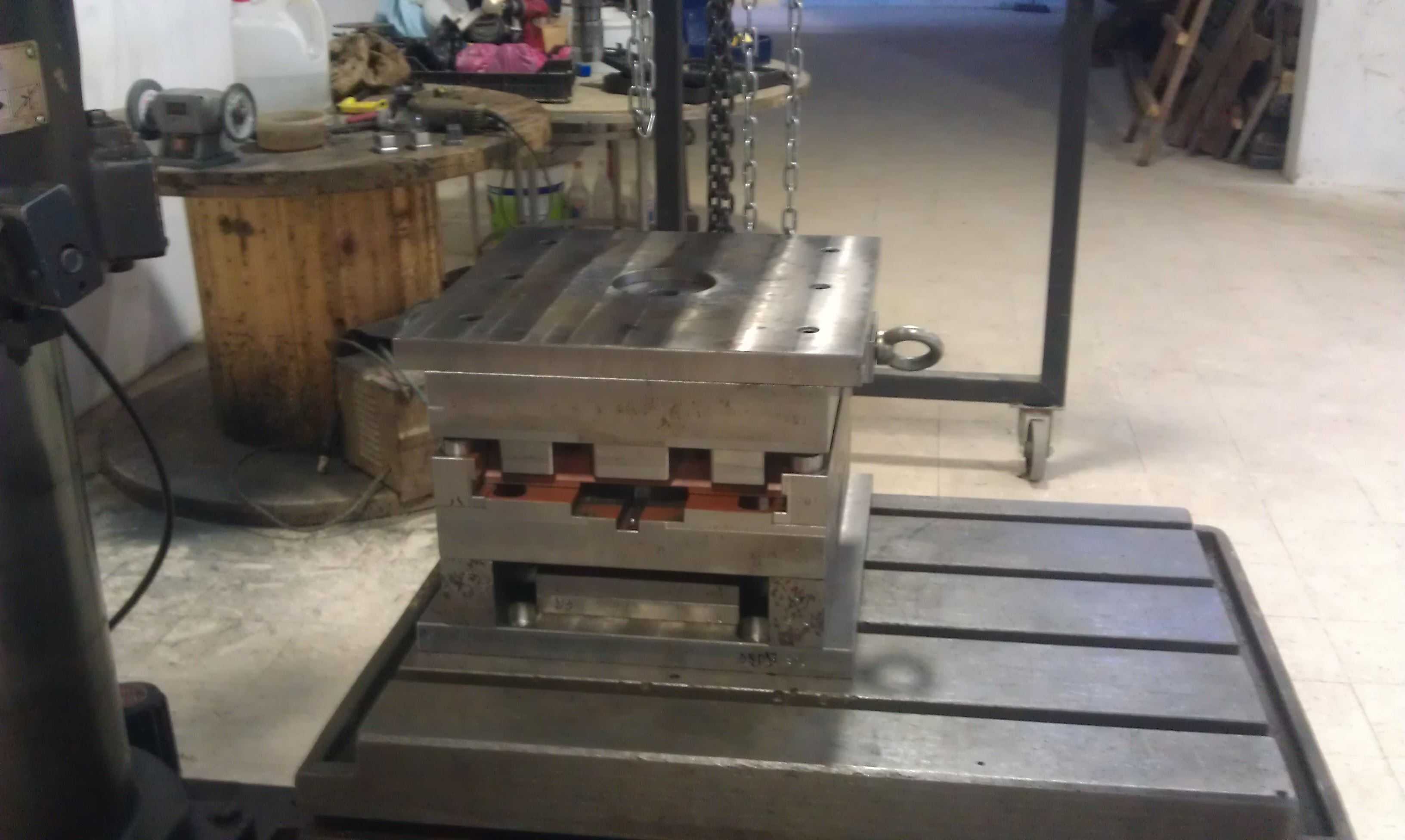 模具塑料件,车轮塑料件? 250毫米