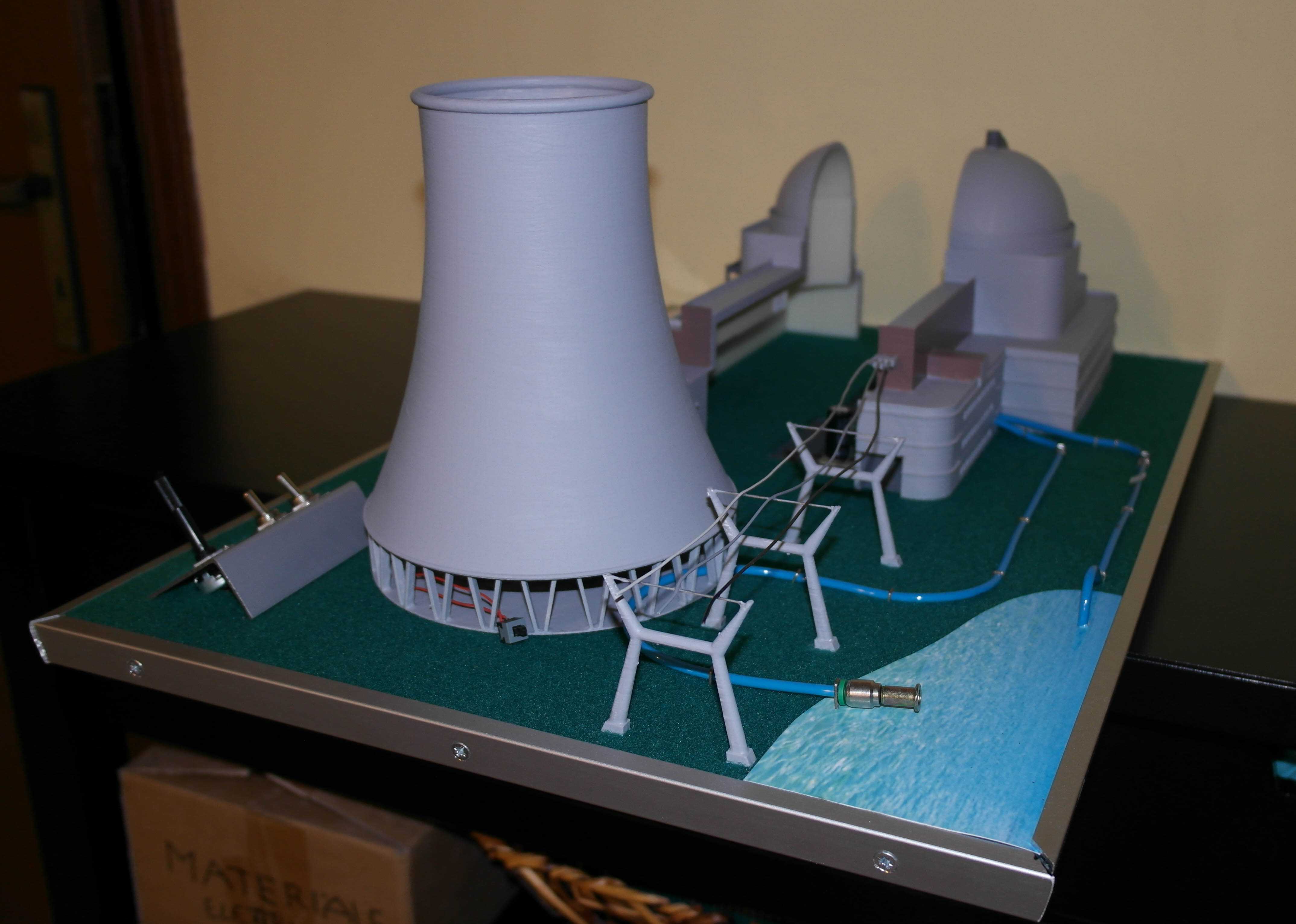 ���ҺӺ˵�վ