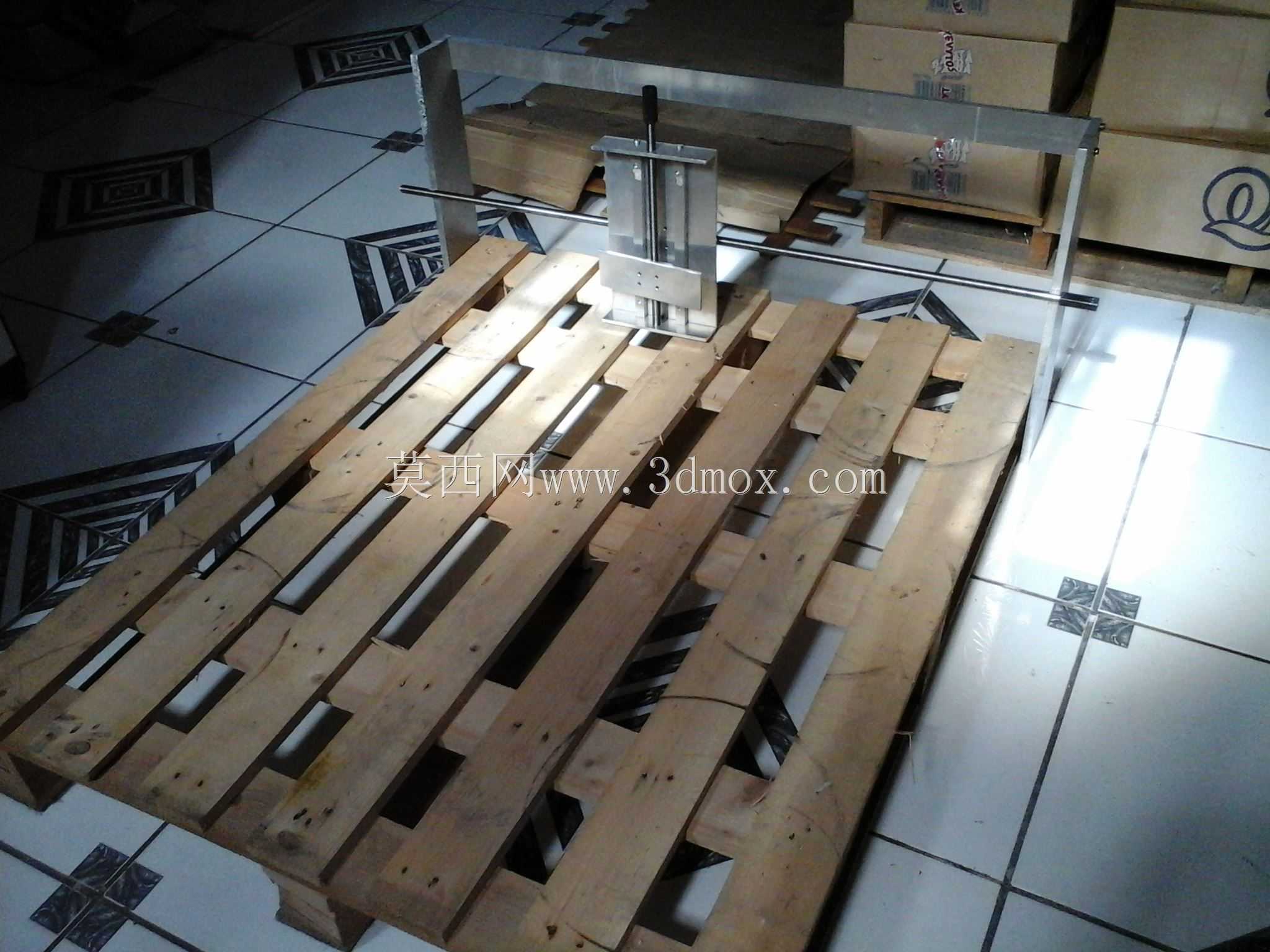 明哈路由器CNC