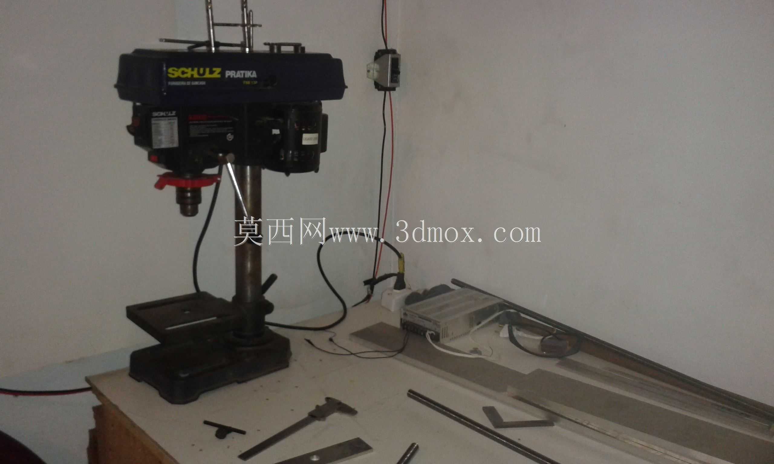 明哈路由器CNC