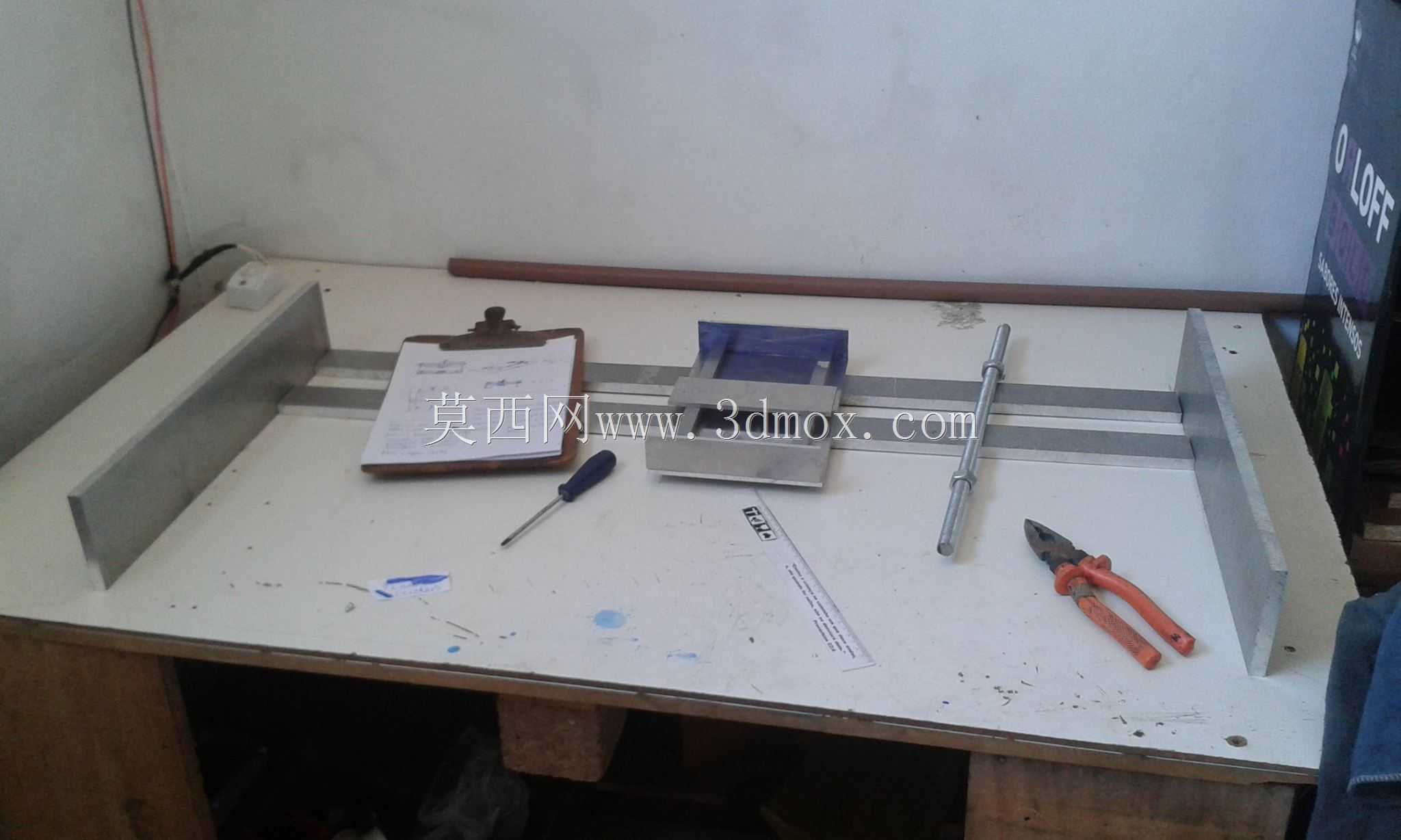 明哈路由器CNC
