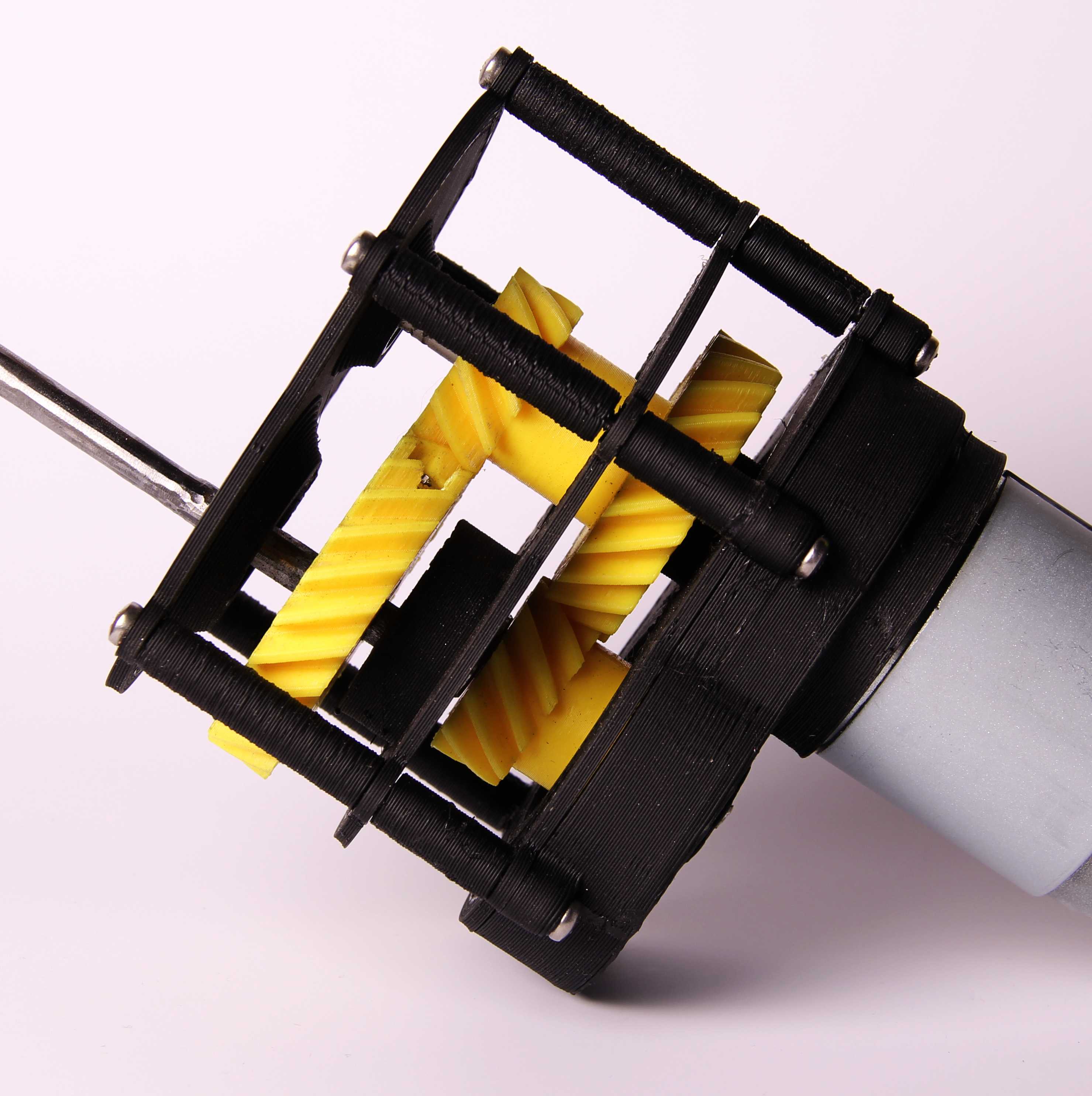 775���������