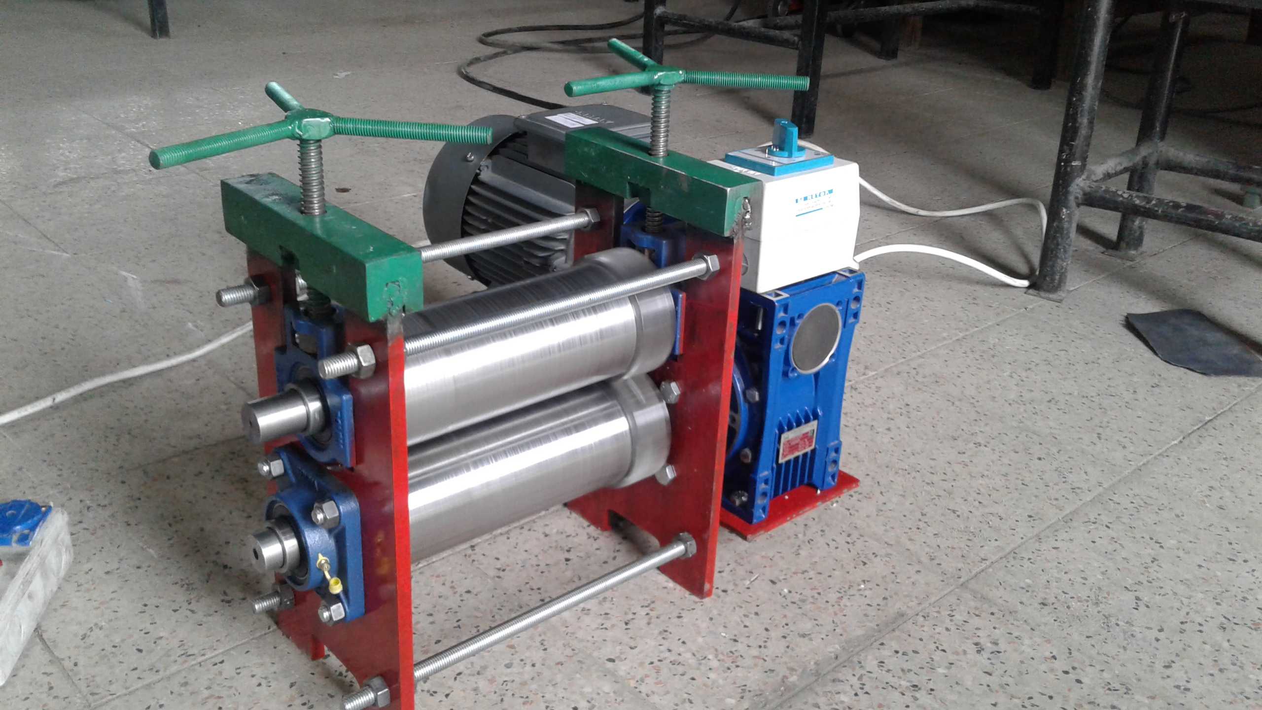 铝ü米尼ü我是哈德