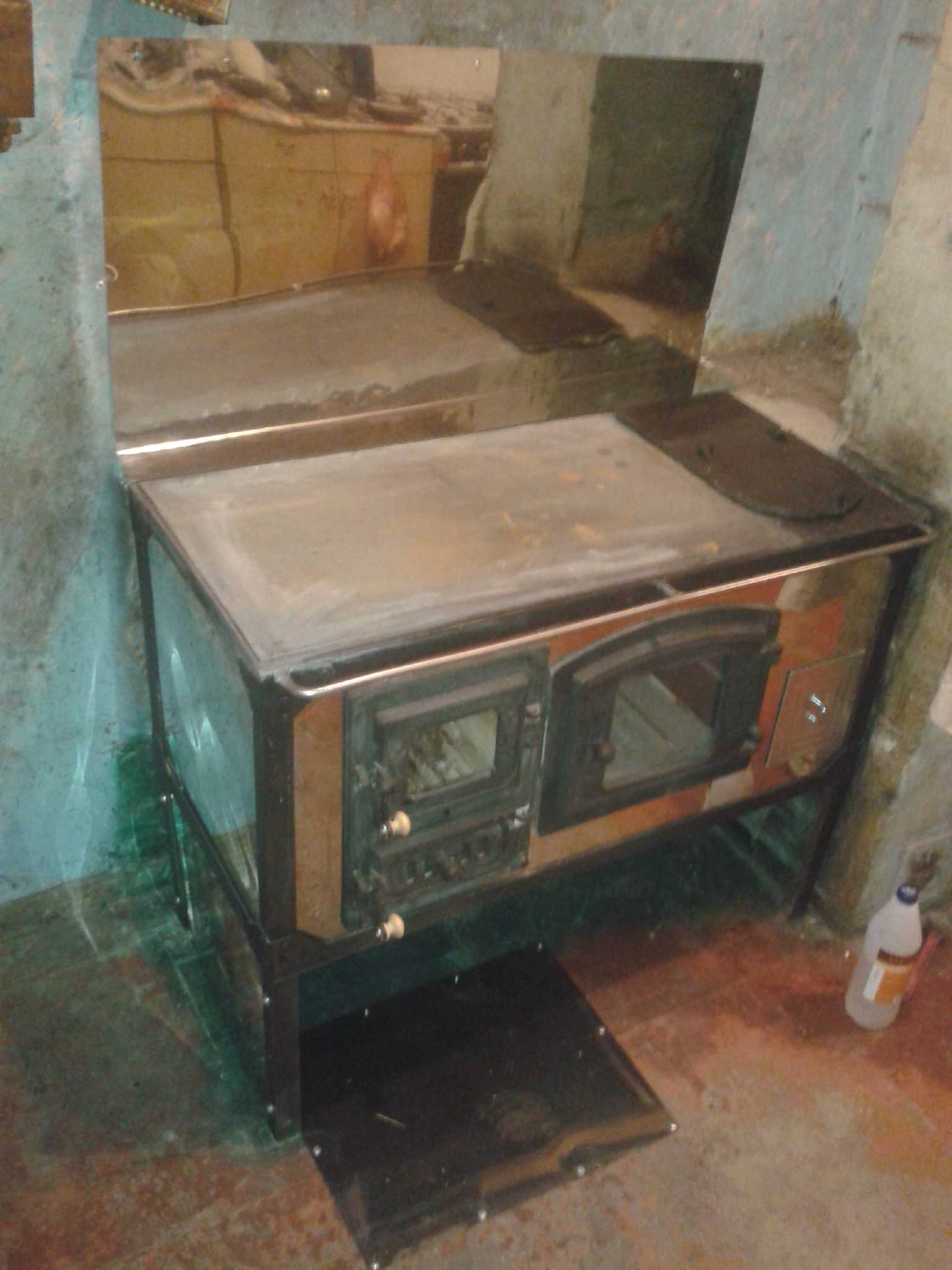 烤木火炉砌体