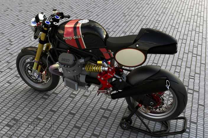 guzzi��â2013
