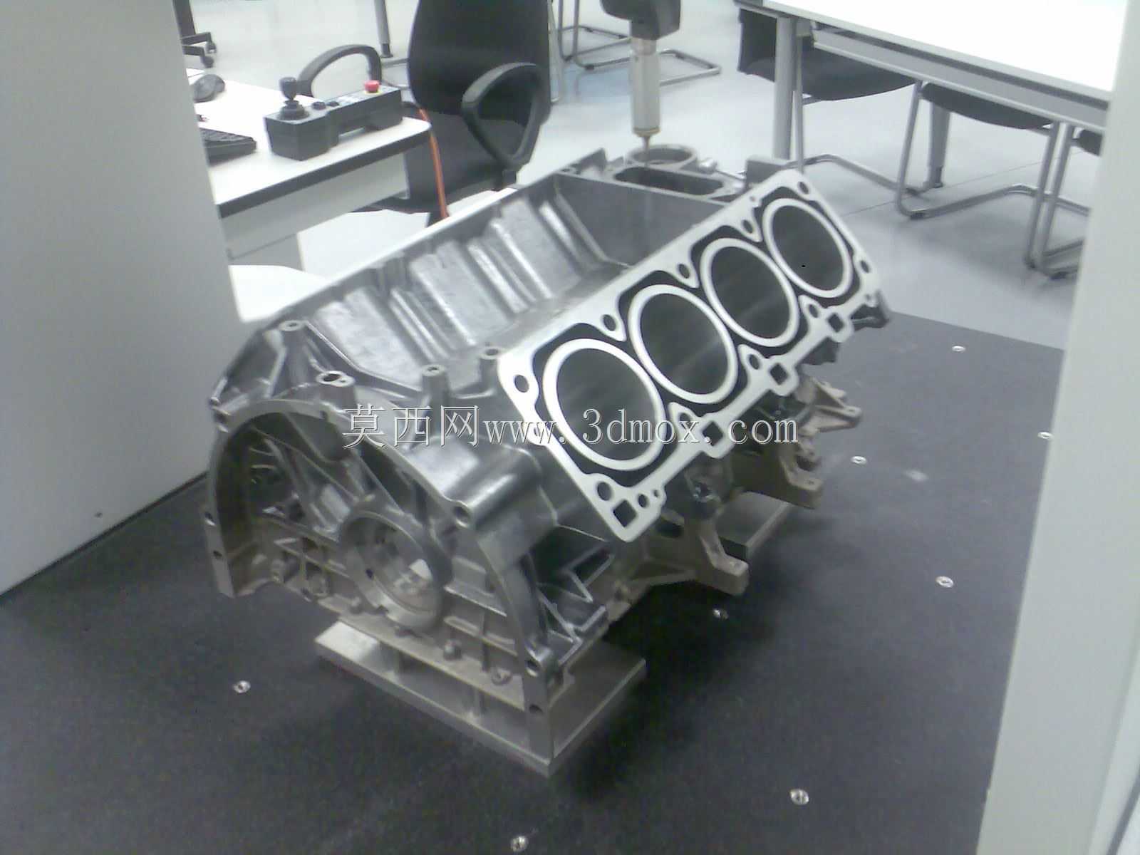 V8�µϷ���������