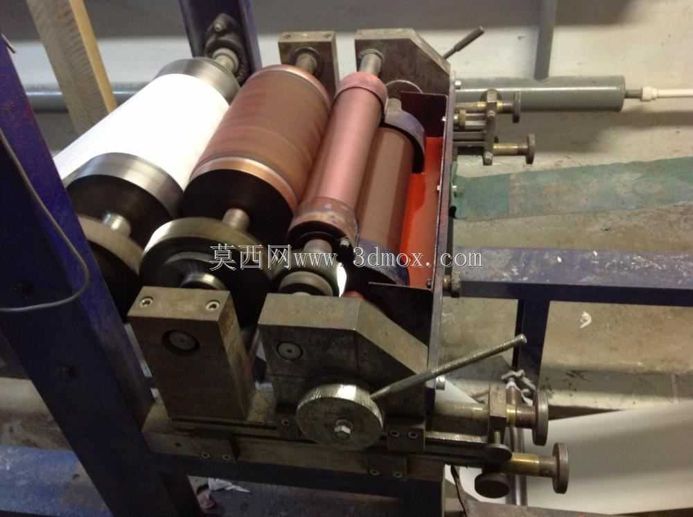 生产餐巾纸的染色机装置