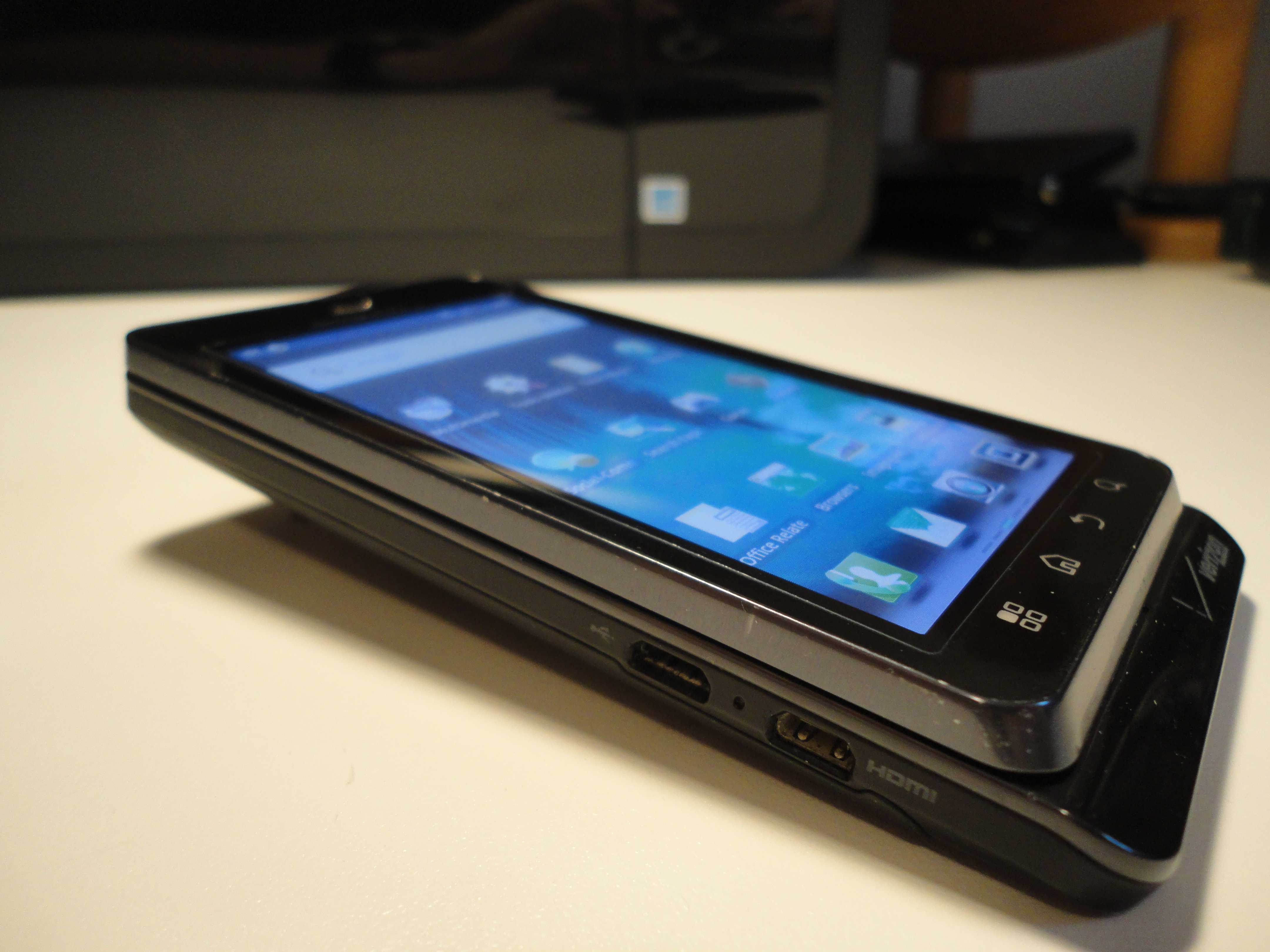 Ħ������Droid 3