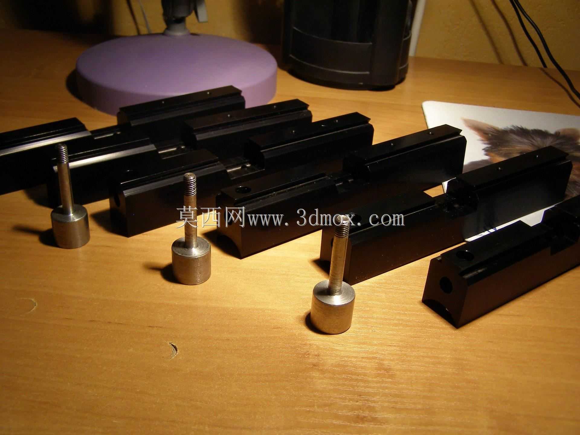 Crosman 2240臀围