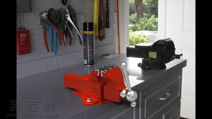 1917StarrettBenchVise