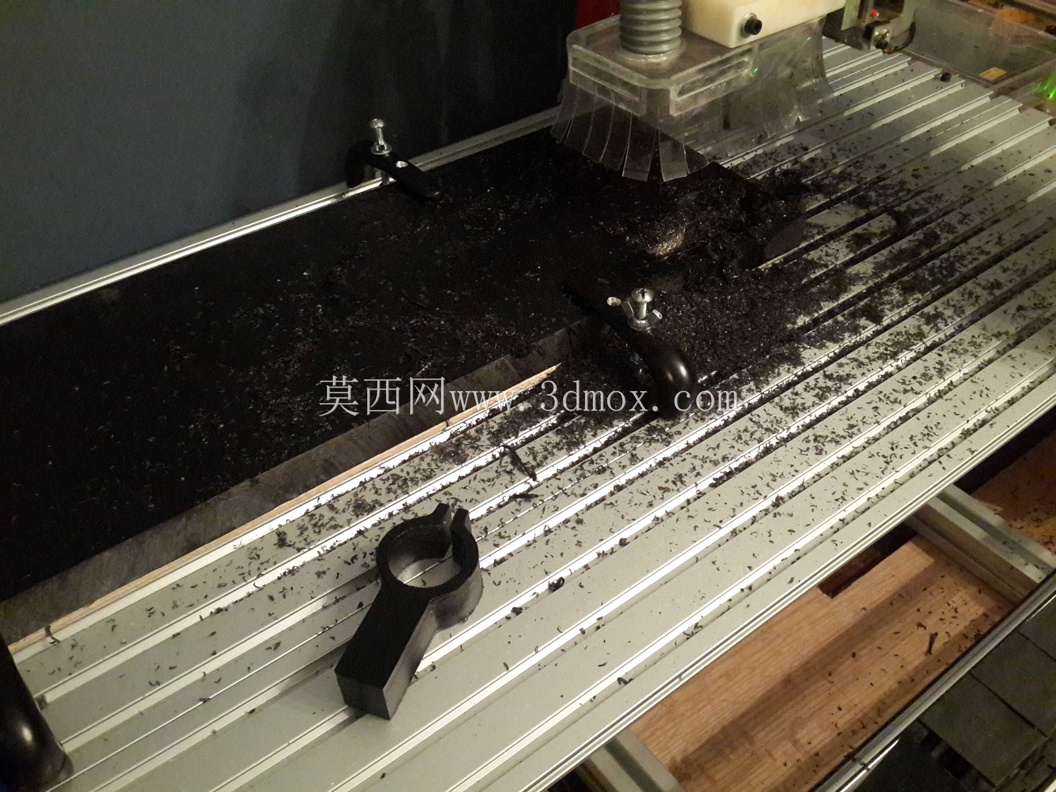 三轴数控铣床