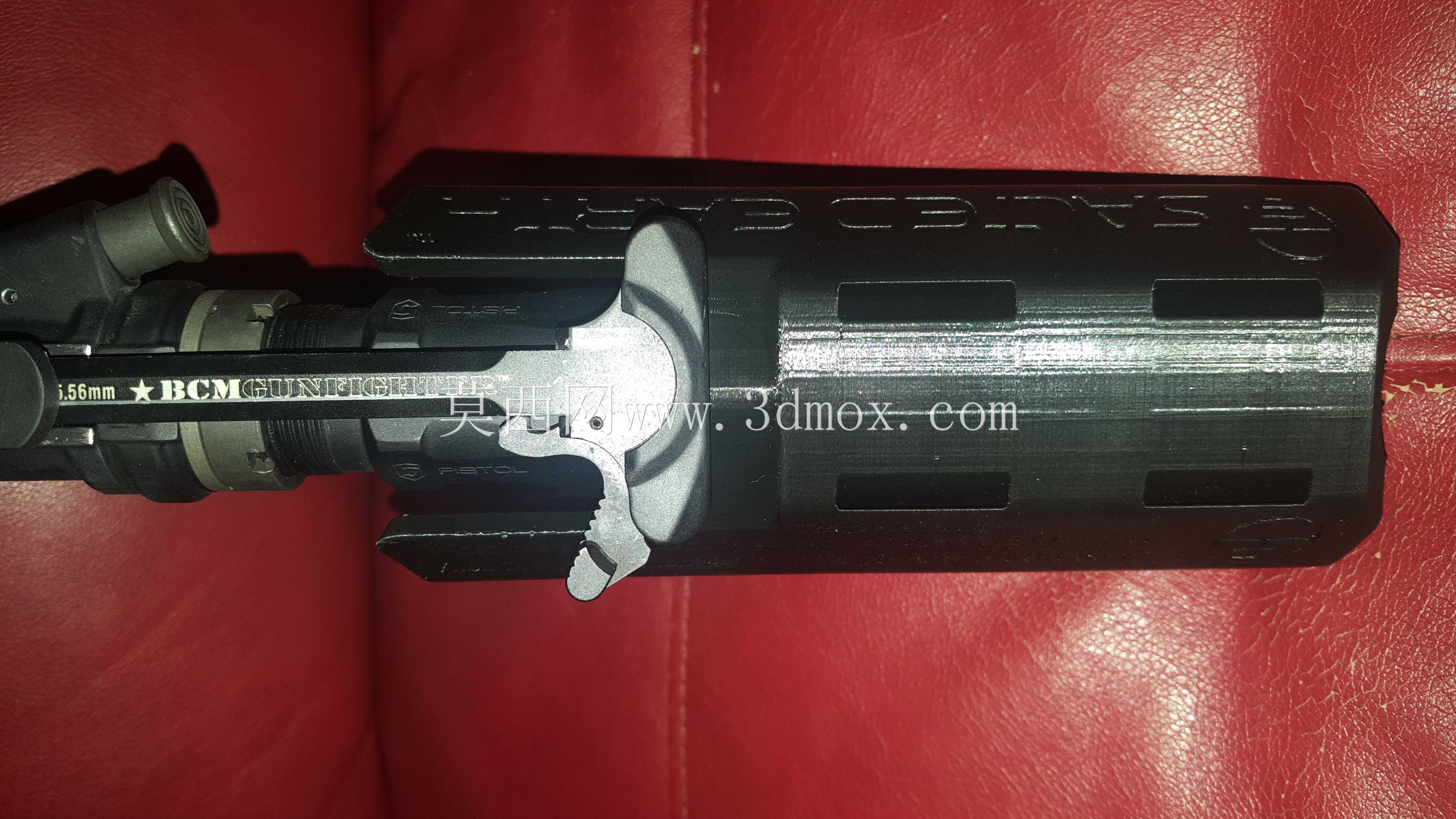 AR-15手枪颊托