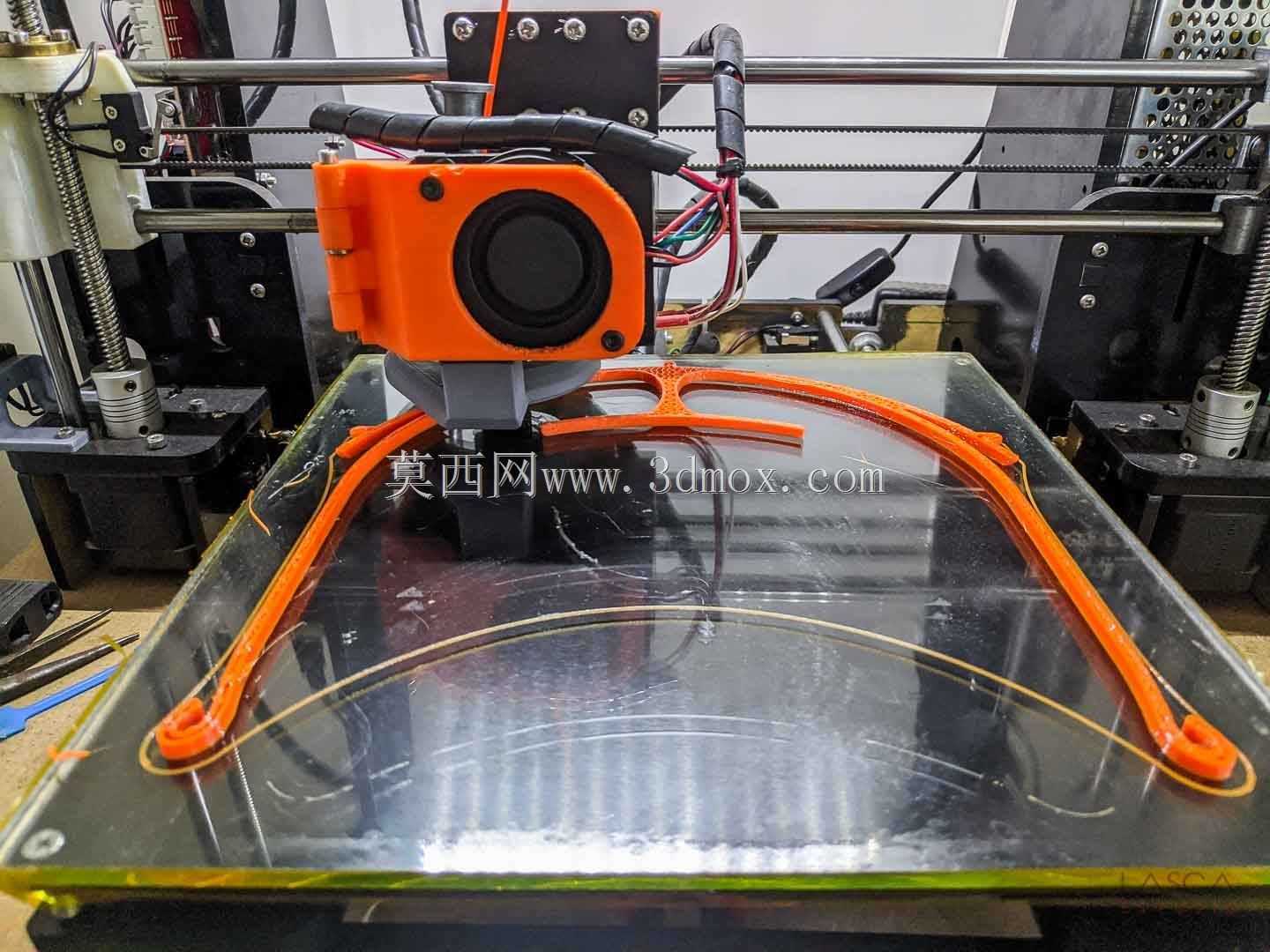 新冠病毒RC3:MX面罩