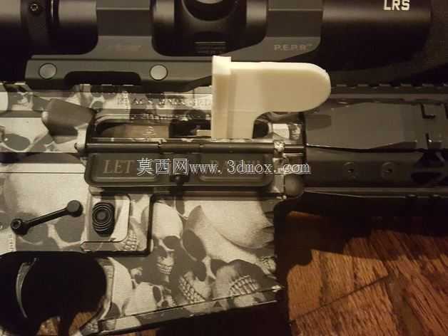 AR-15�׾���־