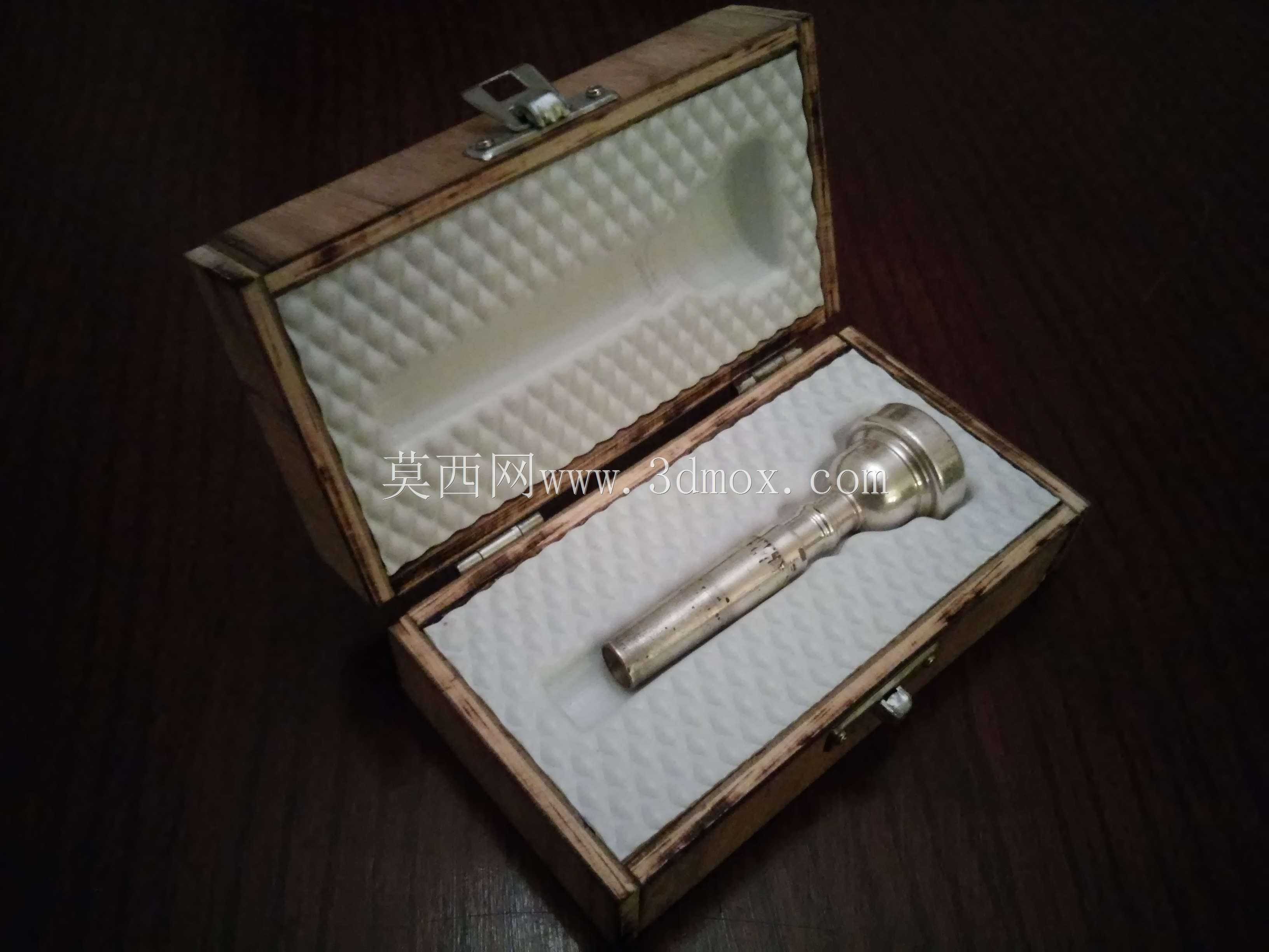 喇叭口运输容器