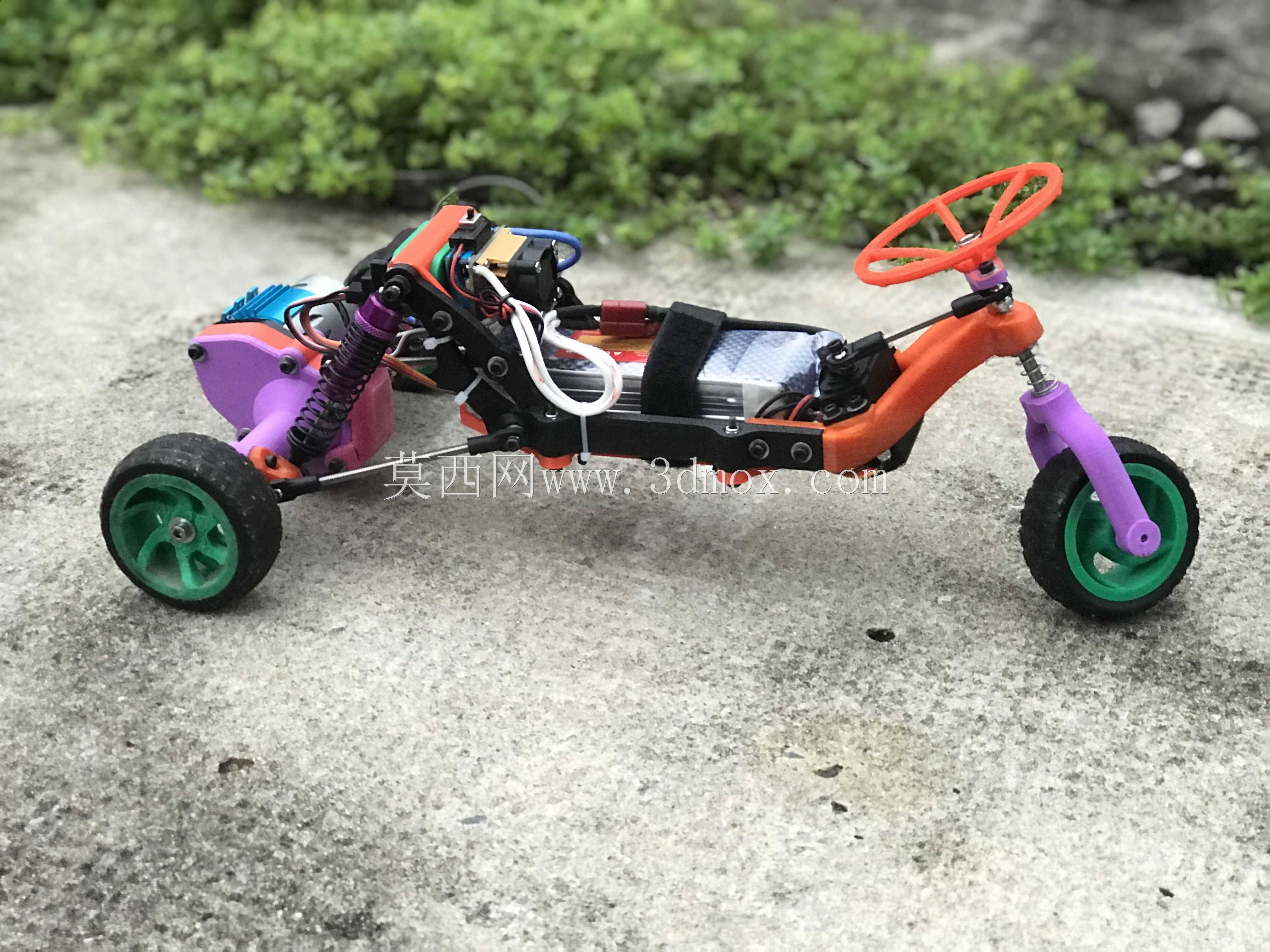 Rc越野三轮车