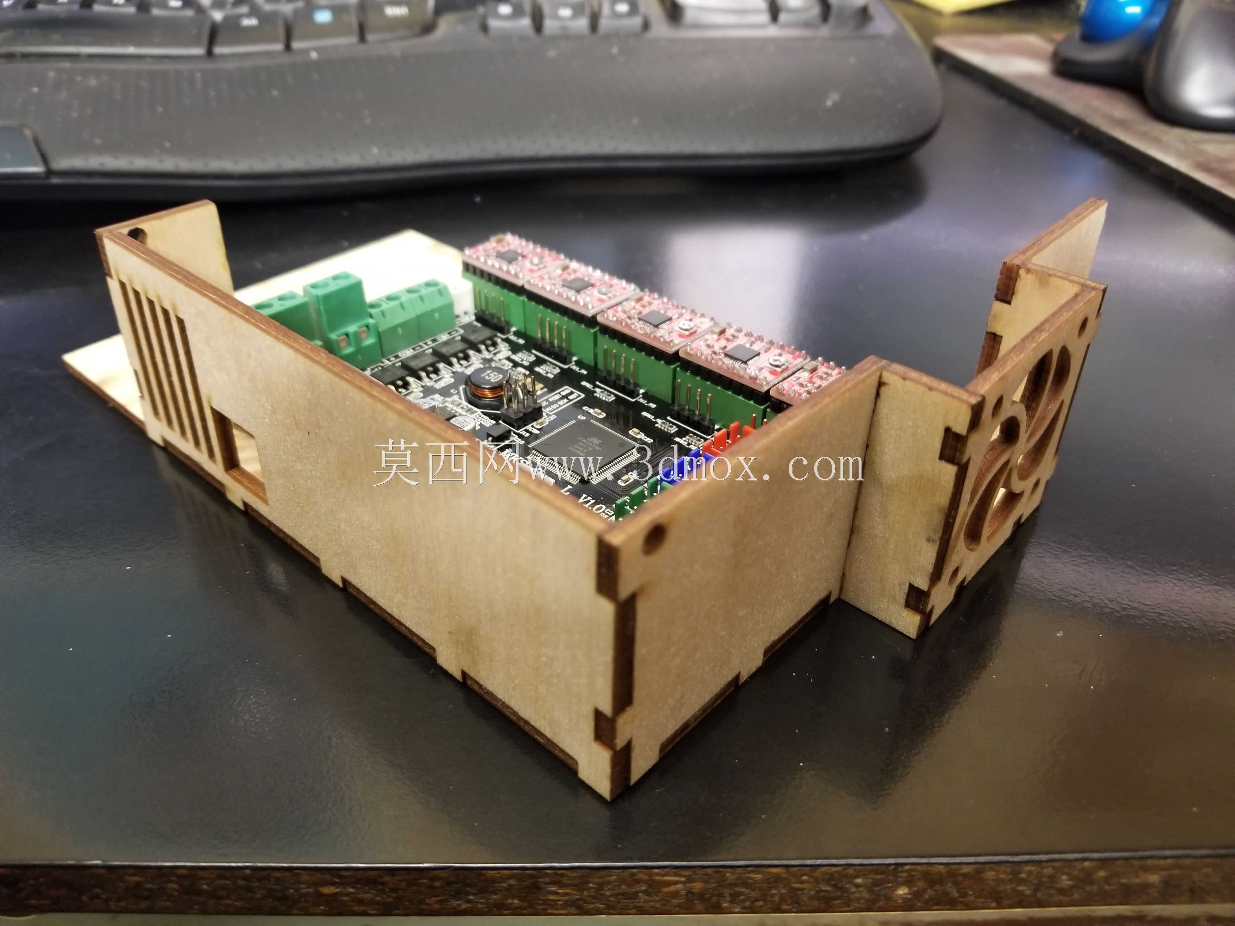 适用于Ender 3 Pro的MKS Gen L外壳