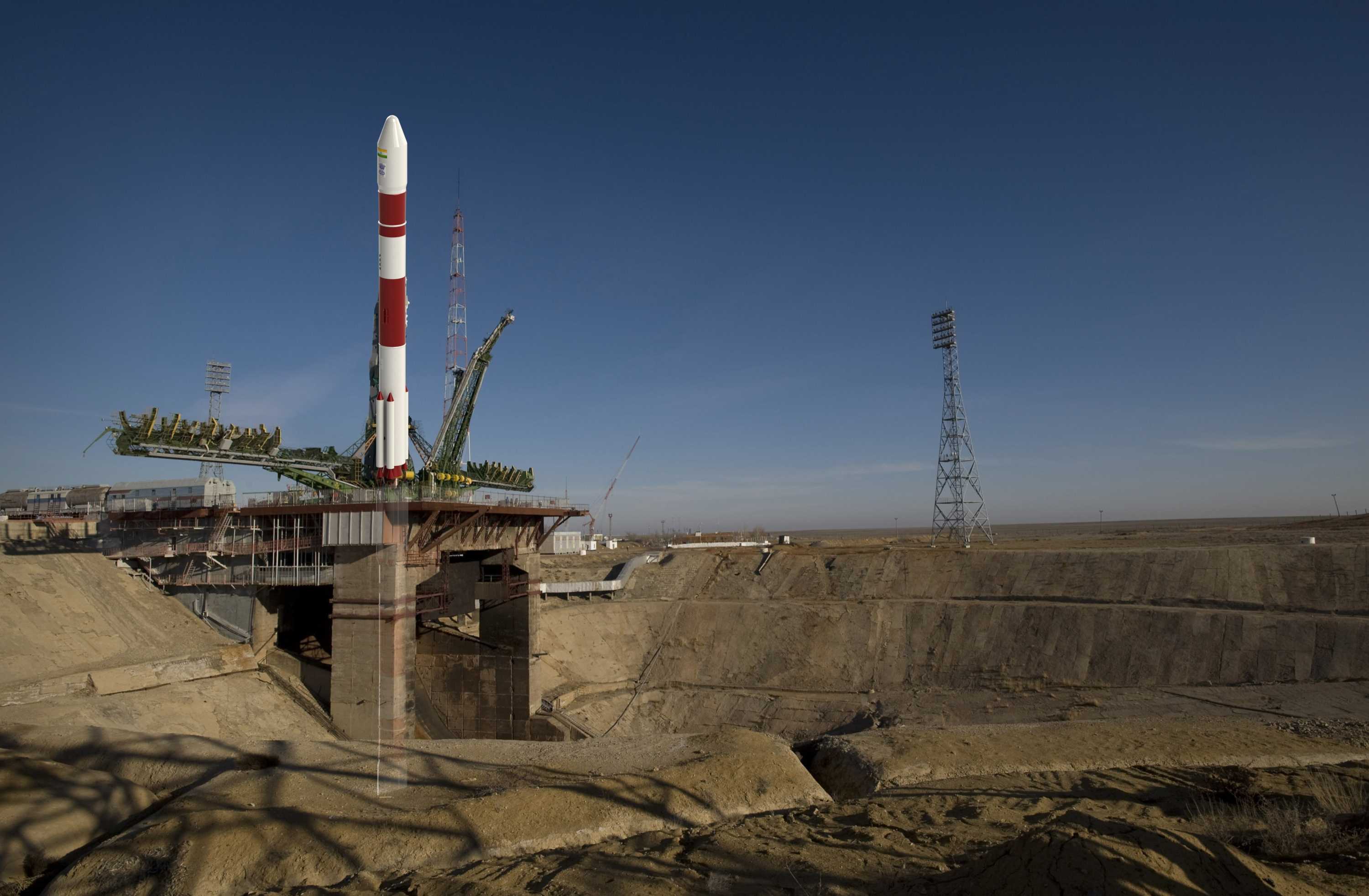 PSLV���