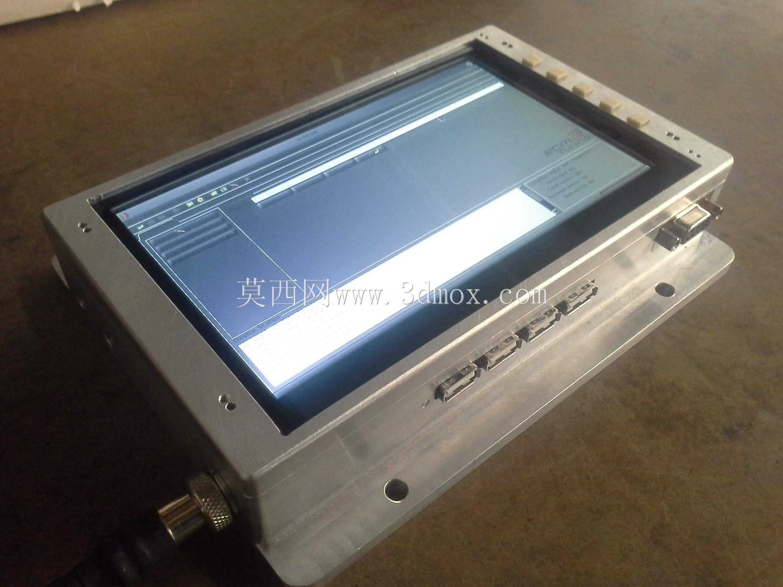 rAtTrax-7inLCD-BBBWC