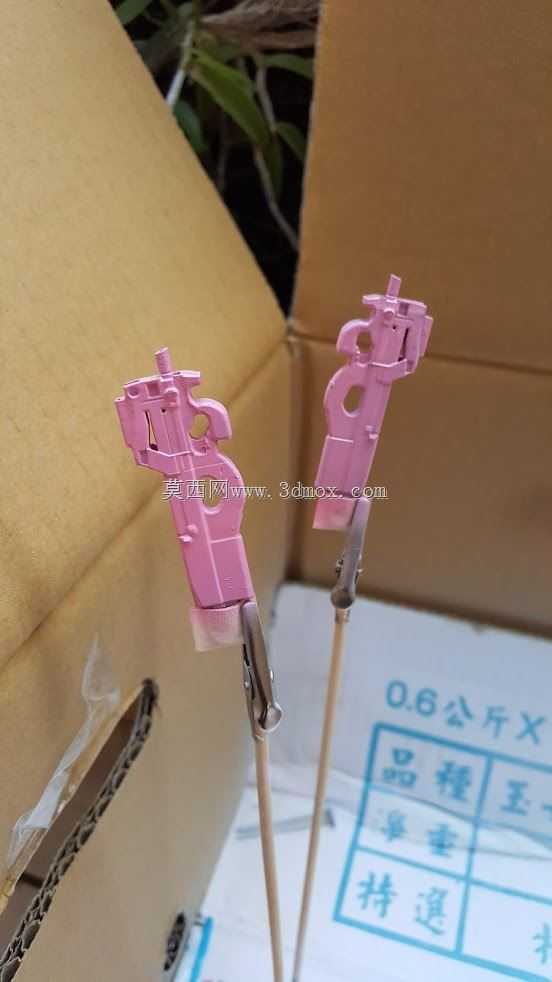 FN-P90_�ԩ`�����