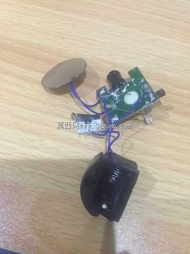 ���г������વش�һ���ɵ�����ҧ�¾���